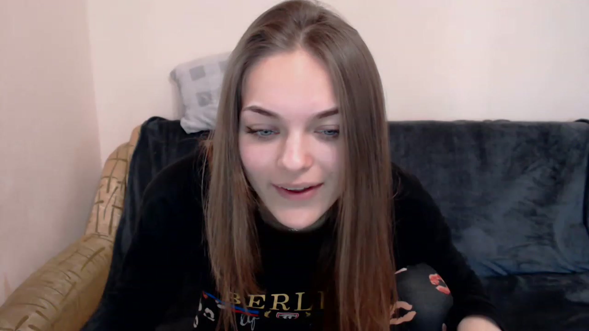 Gallery image thumbnail from Chaynea's myfreecams stream on, 01/04/2023, 10:08 image 19 of 20