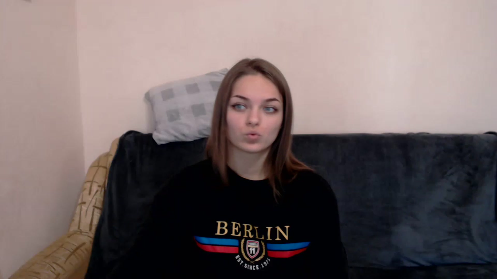 Gallery image thumbnail from Chaynea's myfreecams stream on, 01/04/2023, 10:08 image 14 of 20