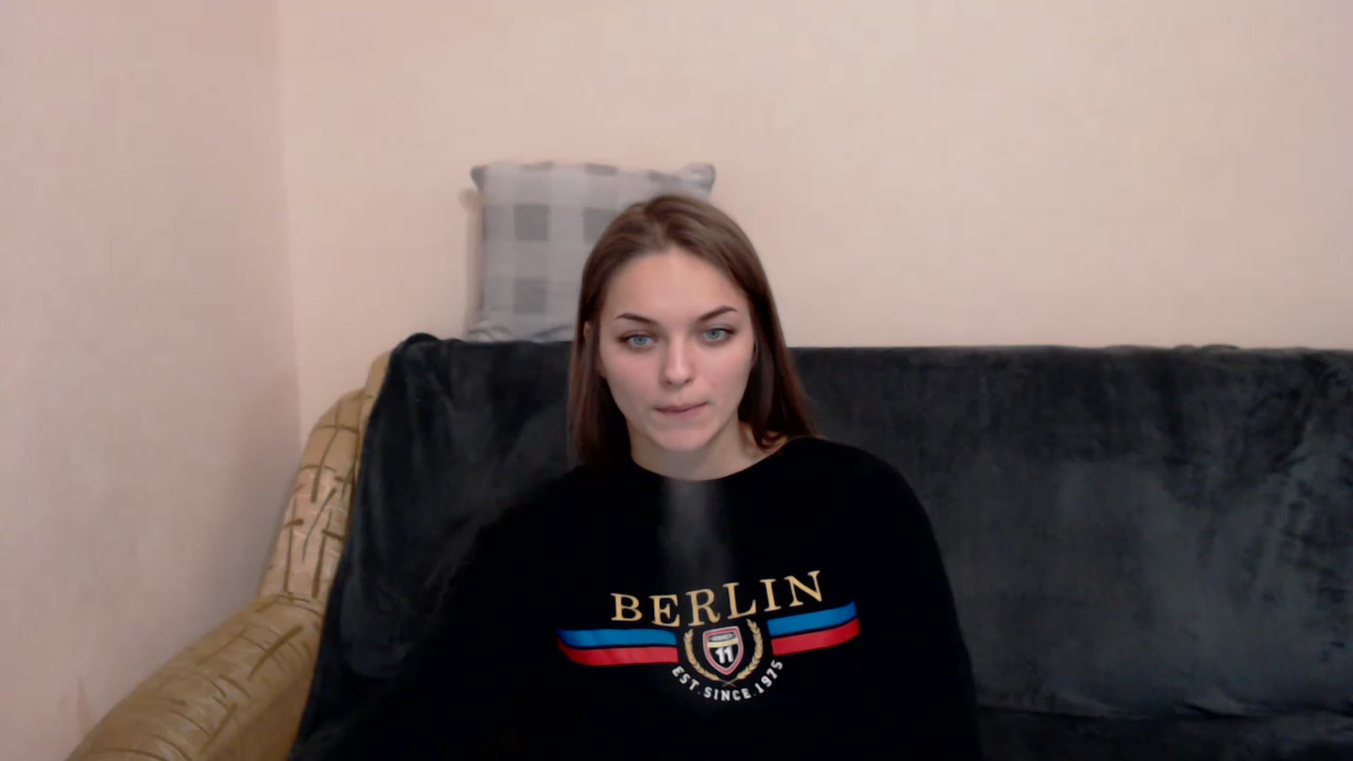 Gallery image thumbnail from Chaynea's myfreecams stream on, 01/04/2023, 12:33 image 19 of 20