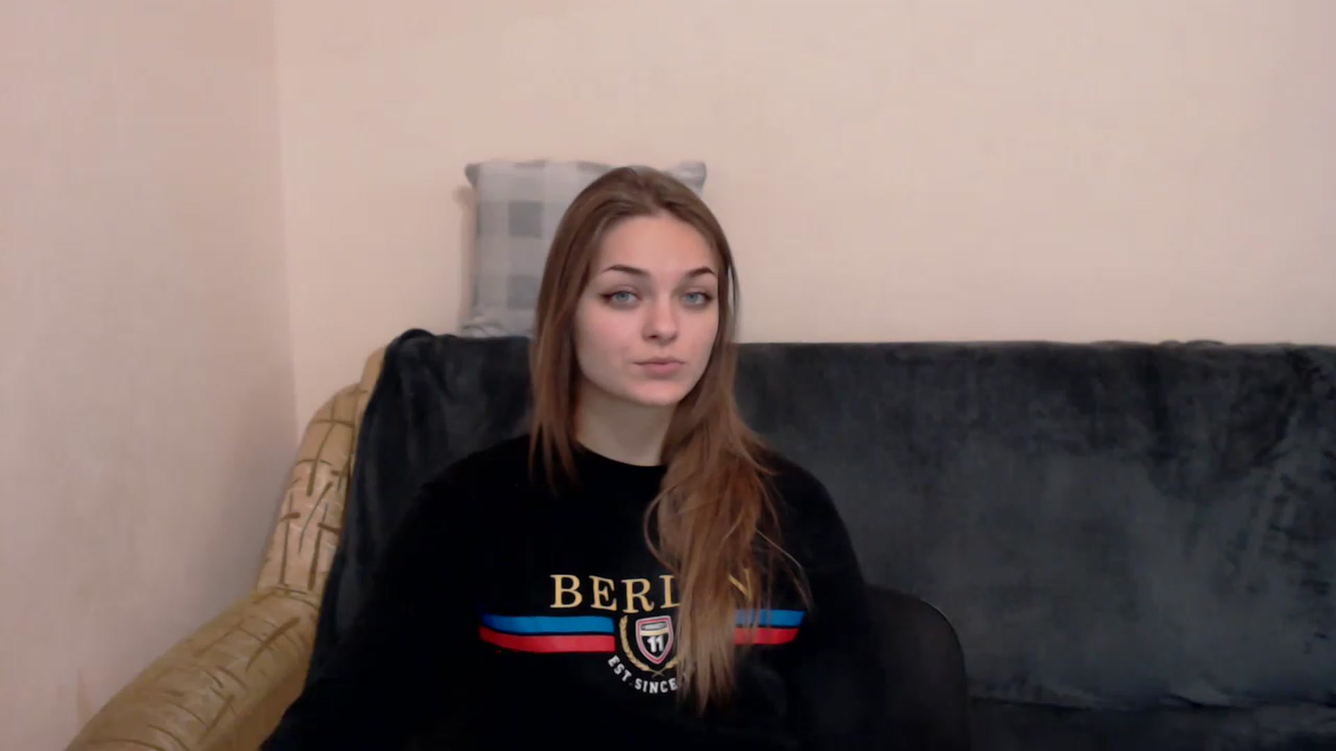 Gallery image thumbnail from Chaynea's myfreecams stream on, 01/04/2023, 12:33 image 13 of 20