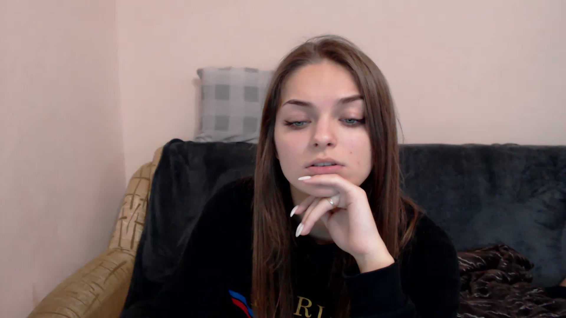 Gallery image thumbnail from Chaynea's myfreecams stream on, 01/04/2023, 12:33 image 8 of 20