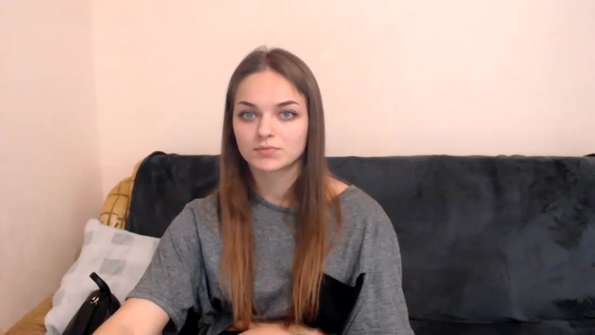 Gallery image thumbnail from Chaynea's myfreecams stream on, 01/05/2023, 10:36 image 6 of 20