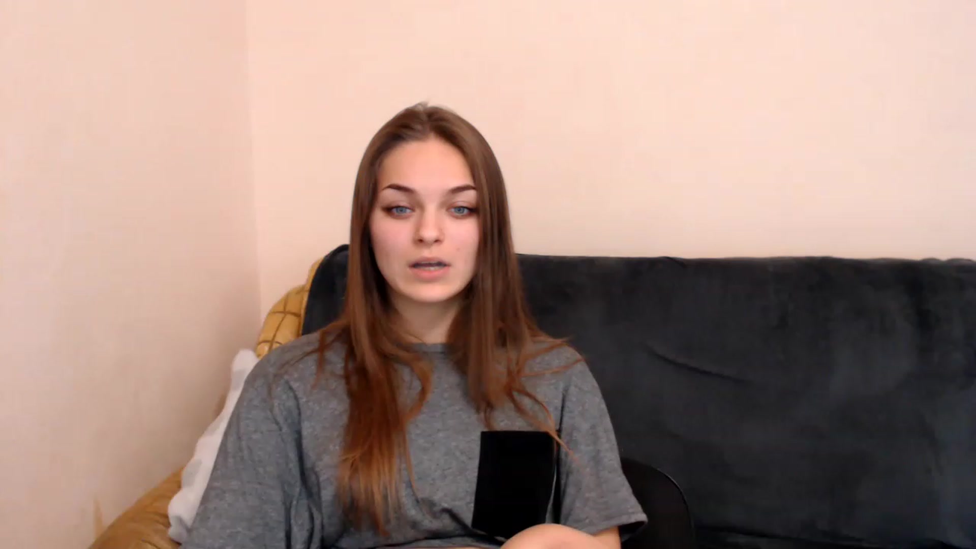 Gallery image thumbnail from Chaynea's myfreecams stream on, 01/05/2023, 10:36 image 2 of 20