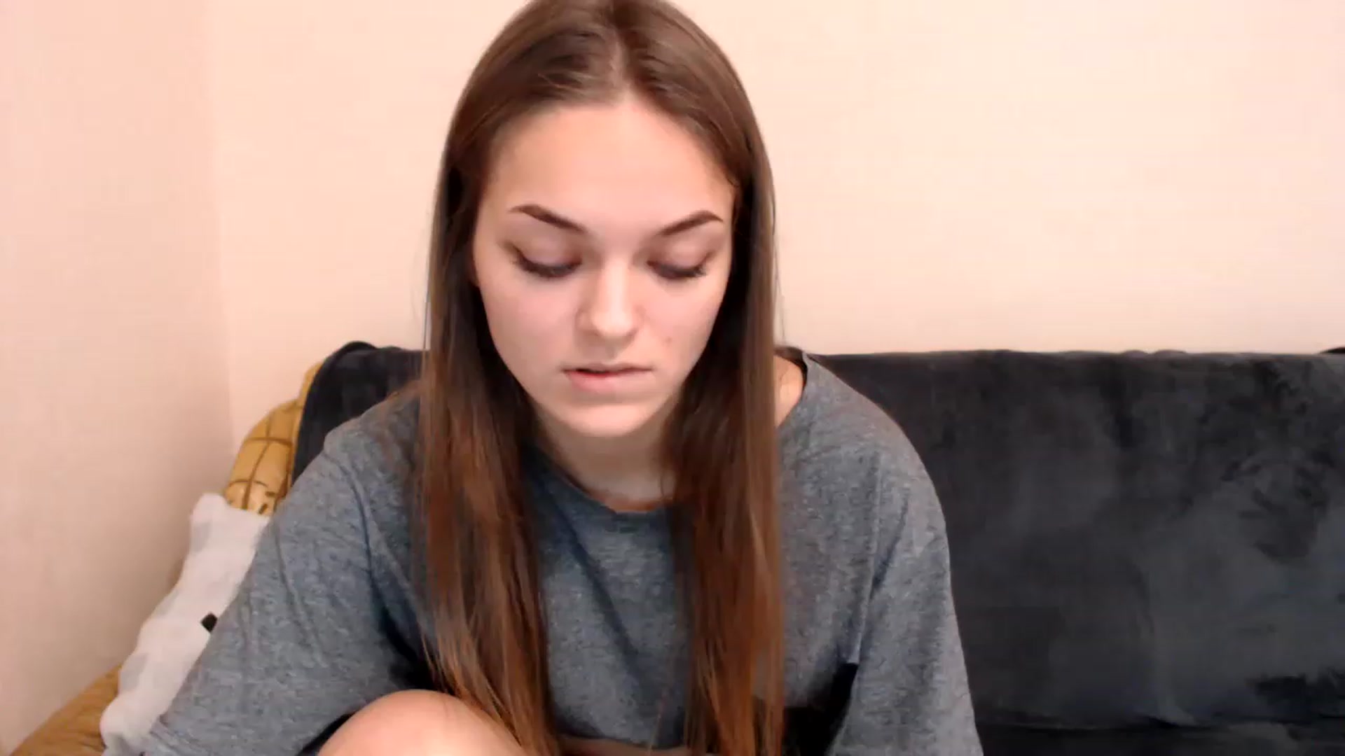 Gallery image thumbnail from Chaynea's myfreecams stream on, 01/05/2023, 10:36 image 4 of 20