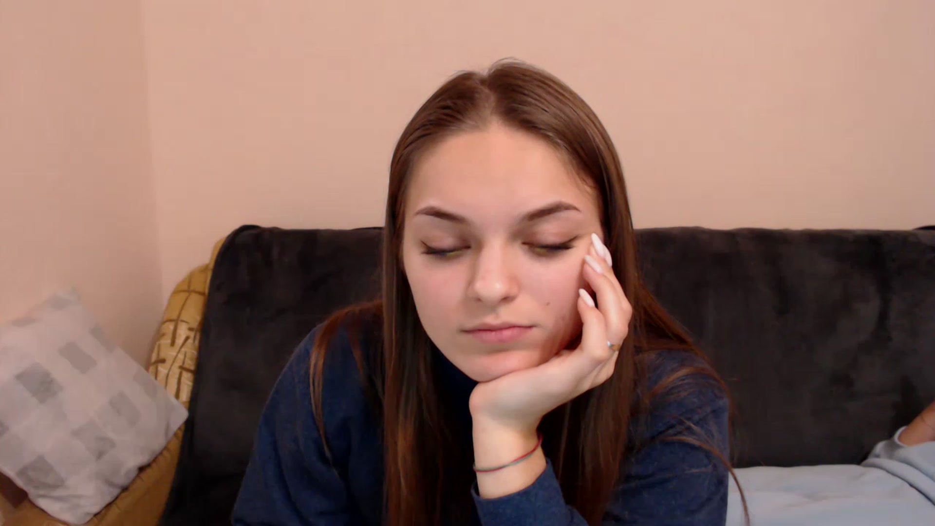 Gallery image thumbnail from Chaynea's myfreecams stream on, 01/06/2023, 13:02 image 20 of 20