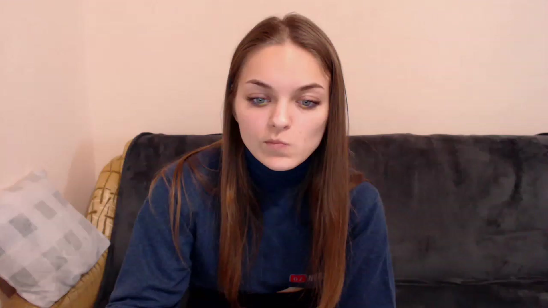 Gallery image thumbnail from Chaynea's myfreecams stream on, 01/06/2023, 13:02 image 18 of 20