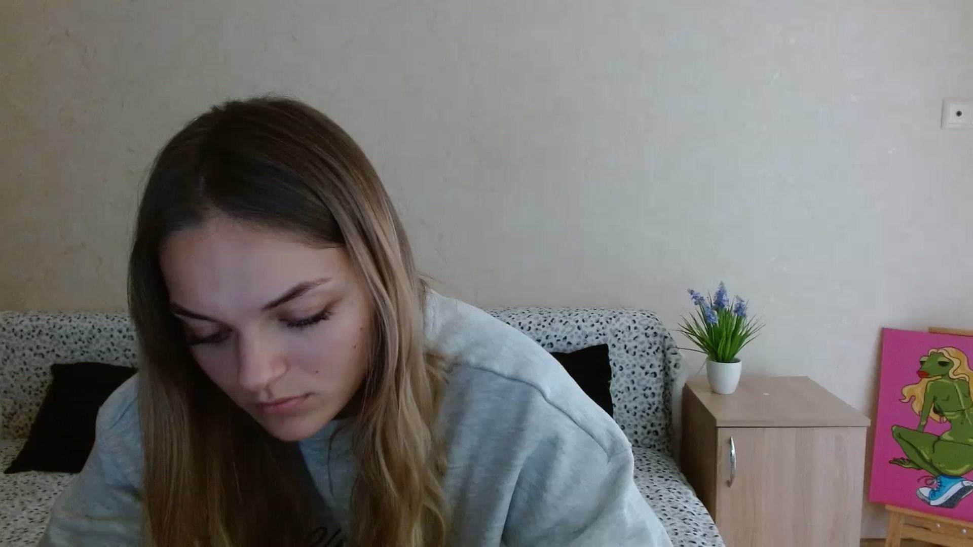 Gallery image thumbnail from Chaynea's myfreecams stream on, 10/21/2024, 11:02 image 8 of 20