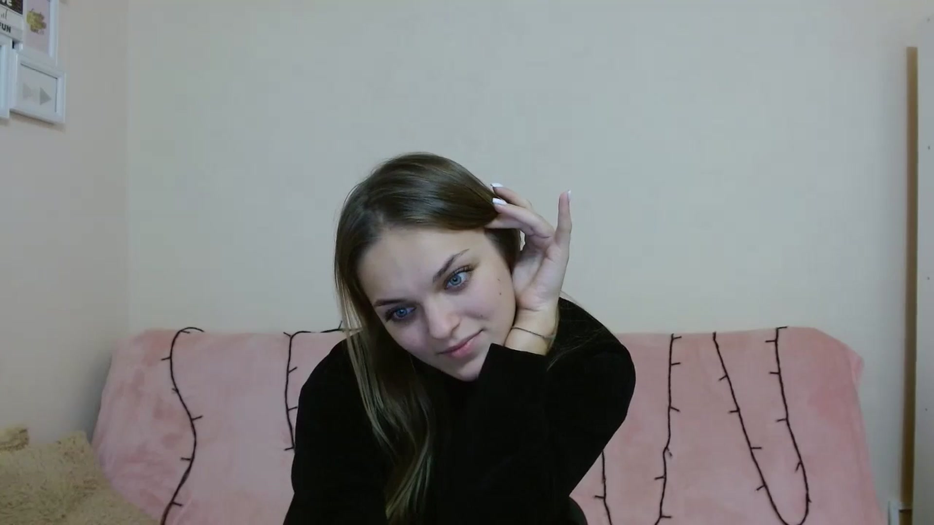 Gallery image thumbnail from Chaynea's myfreecams stream on, 11/04/2024, 09:49 image 15 of 20