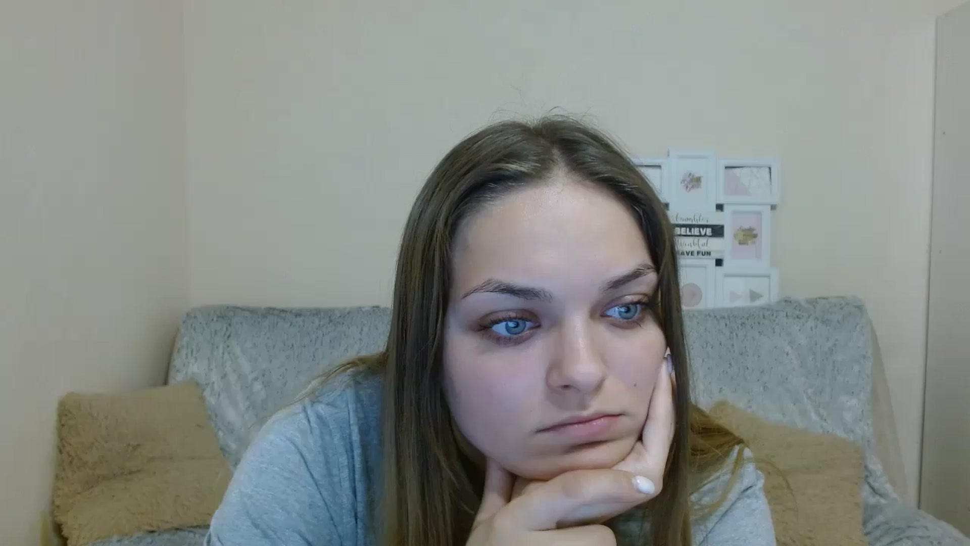 Gallery image thumbnail from Chaynea's myfreecams stream on, 06/25/2025, 07:52 image 10 of 20
