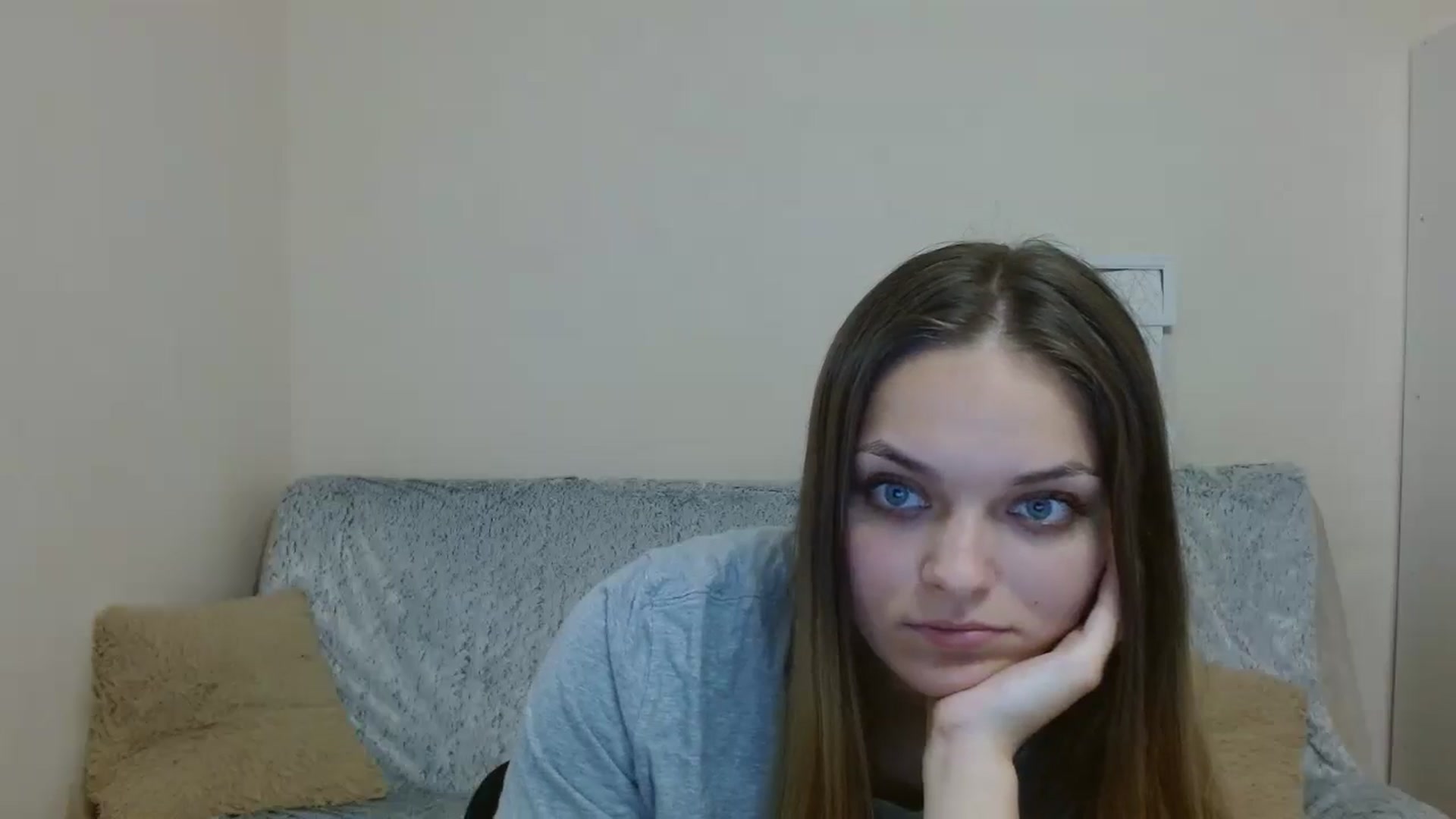 Gallery image thumbnail from Chaynea's myfreecams stream on, 06/25/2025, 10:21 image 3 of 20