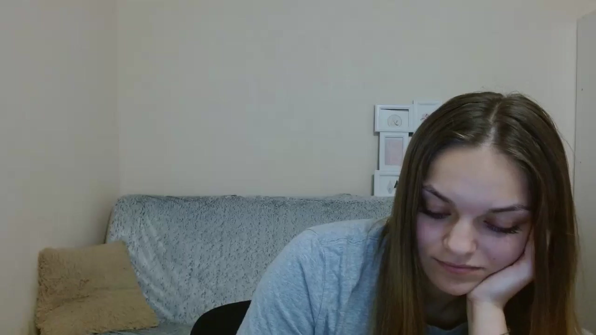 Gallery image thumbnail from Chaynea's myfreecams stream on, 06/25/2025, 10:21 image 2 of 20