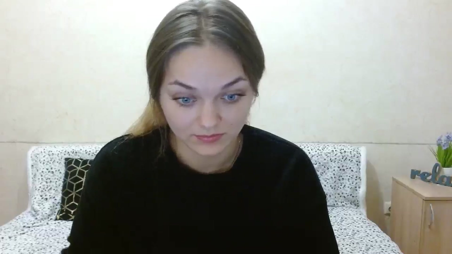 Gallery image thumbnail from Chaynea's myfreecams stream on, 11/13/2025, 12:11 image 2 of 20
