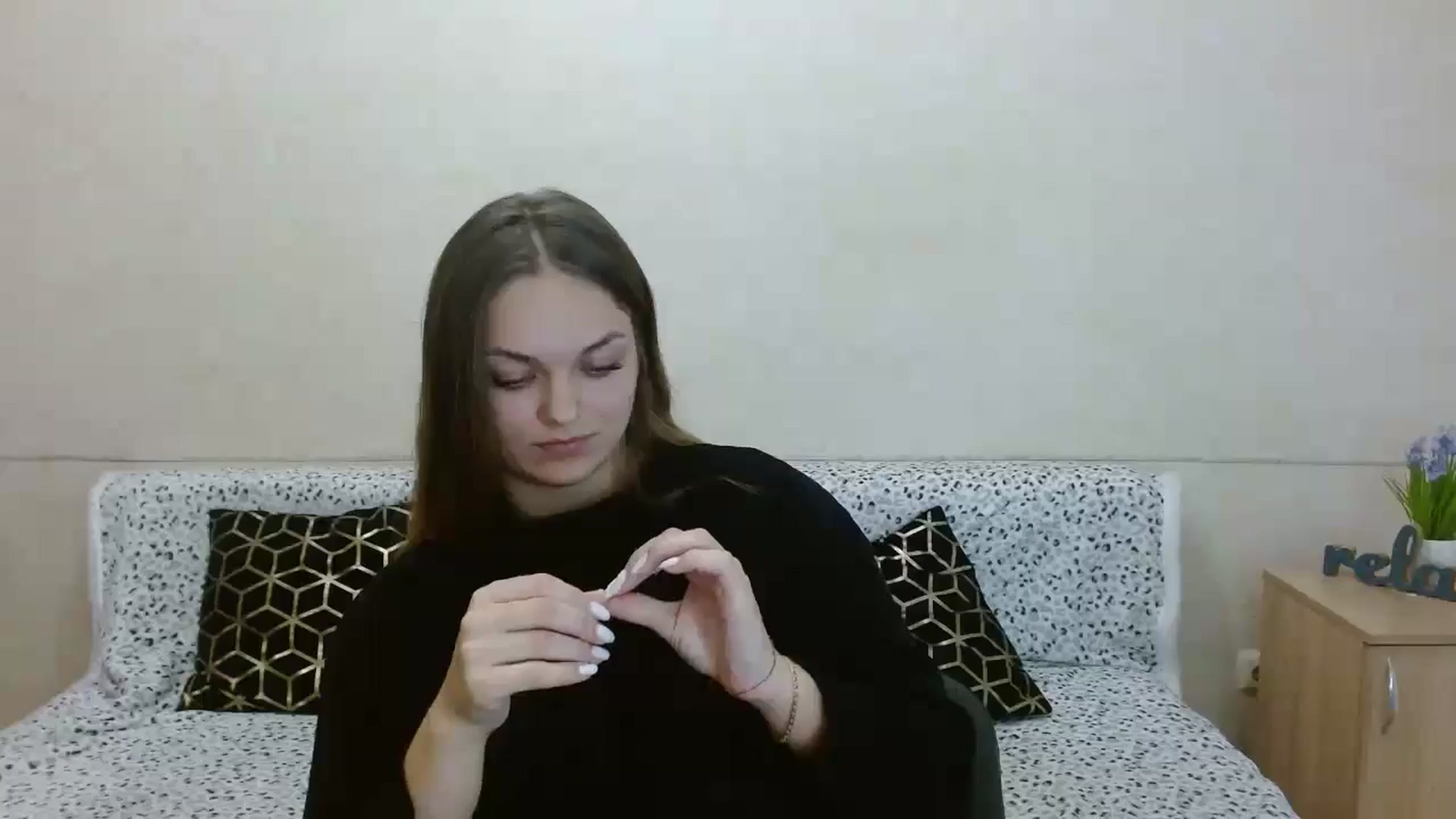 Gallery image thumbnail from Chaynea's myfreecams stream on, 11/13/2025, 12:11 image 19 of 20