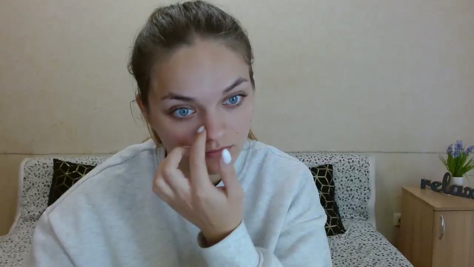 Gallery image thumbnail from Chaynea's myfreecams stream on, 11/15/2025, 11:57 image 18 of 20