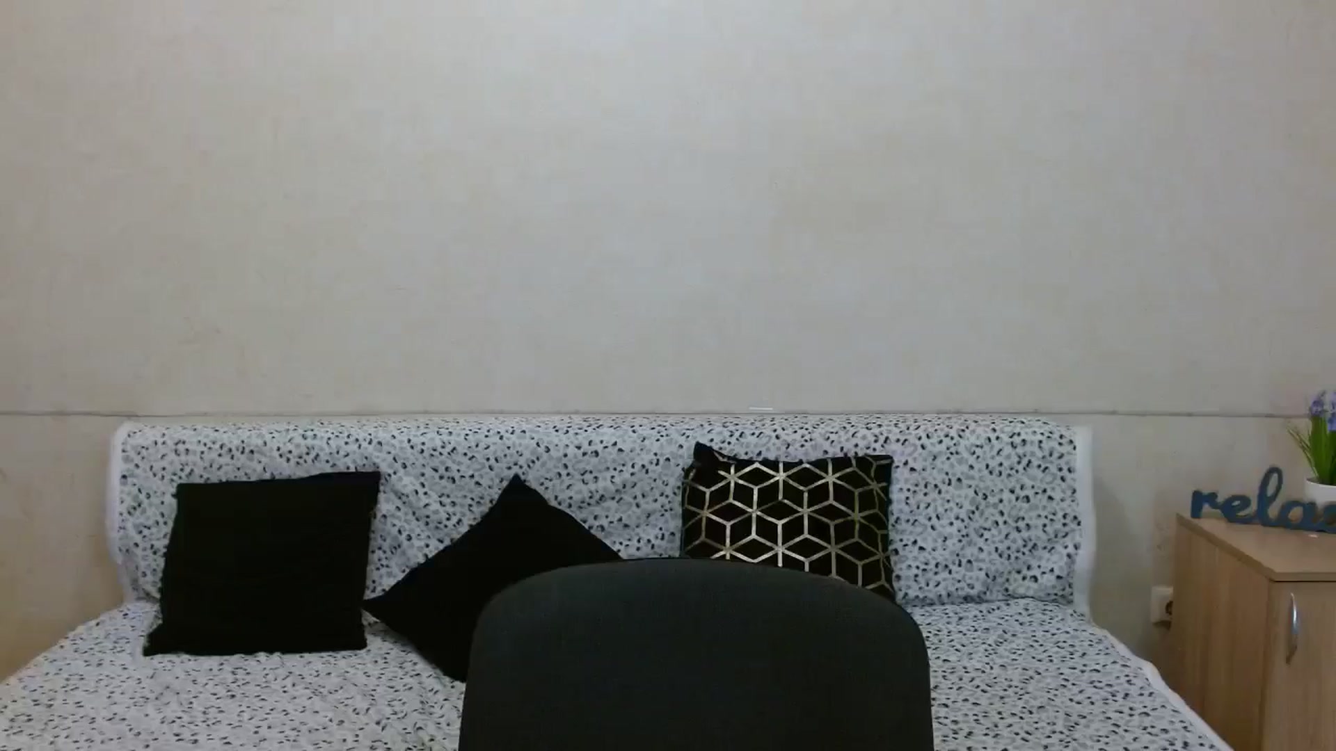 Gallery image thumbnail from Chaynea's myfreecams stream on, 11/19/2025, 12:01 image 7 of 20