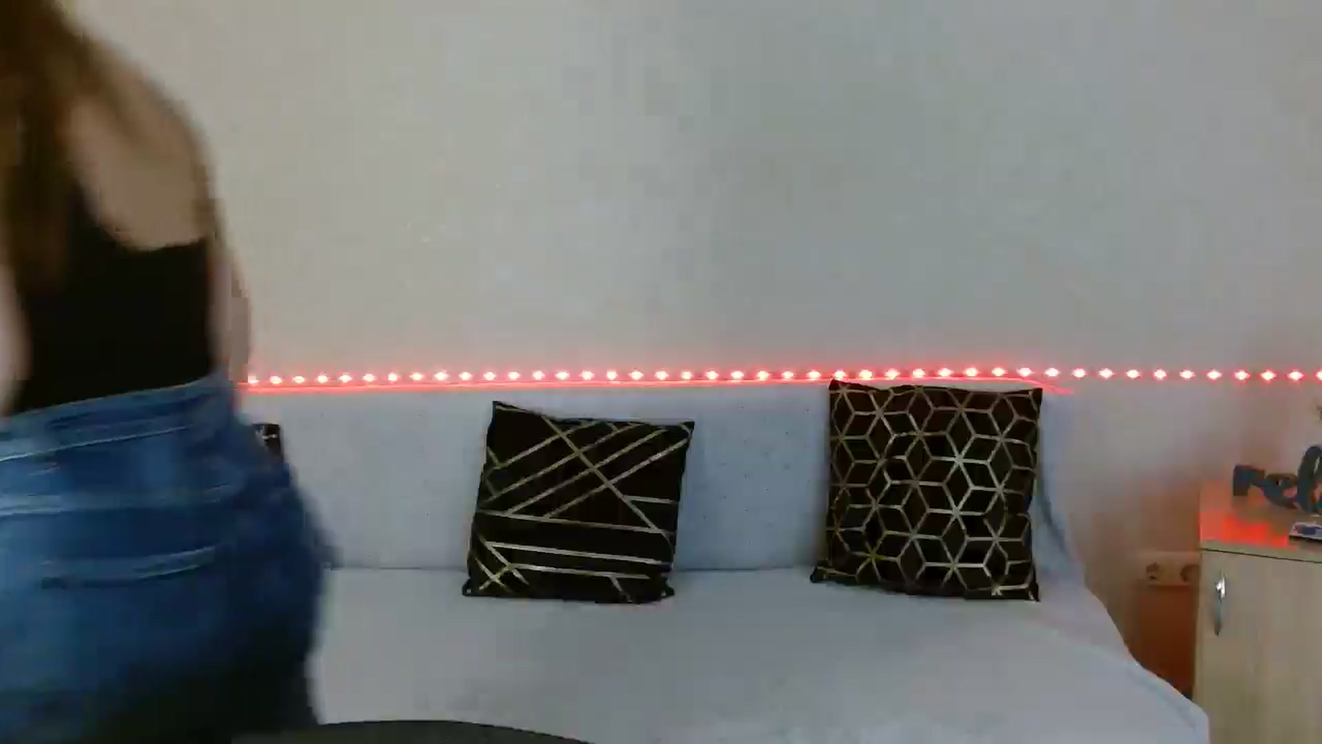 Gallery image thumbnail from Chaynea's myfreecams stream on, 12/21/2025, 11:42 image 15 of 20