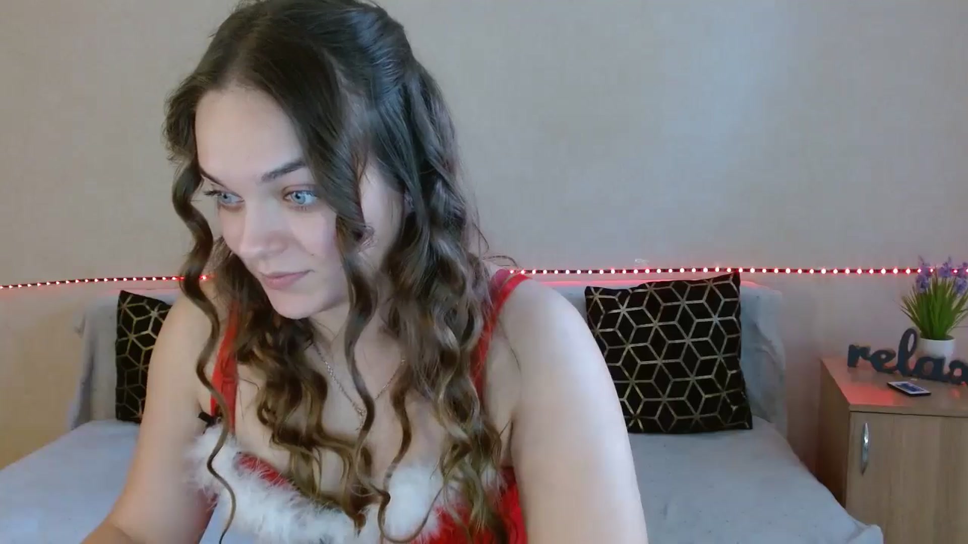 Gallery image thumbnail from Chaynea's myfreecams stream on, 12/25/2025, 09:33 image 19 of 20