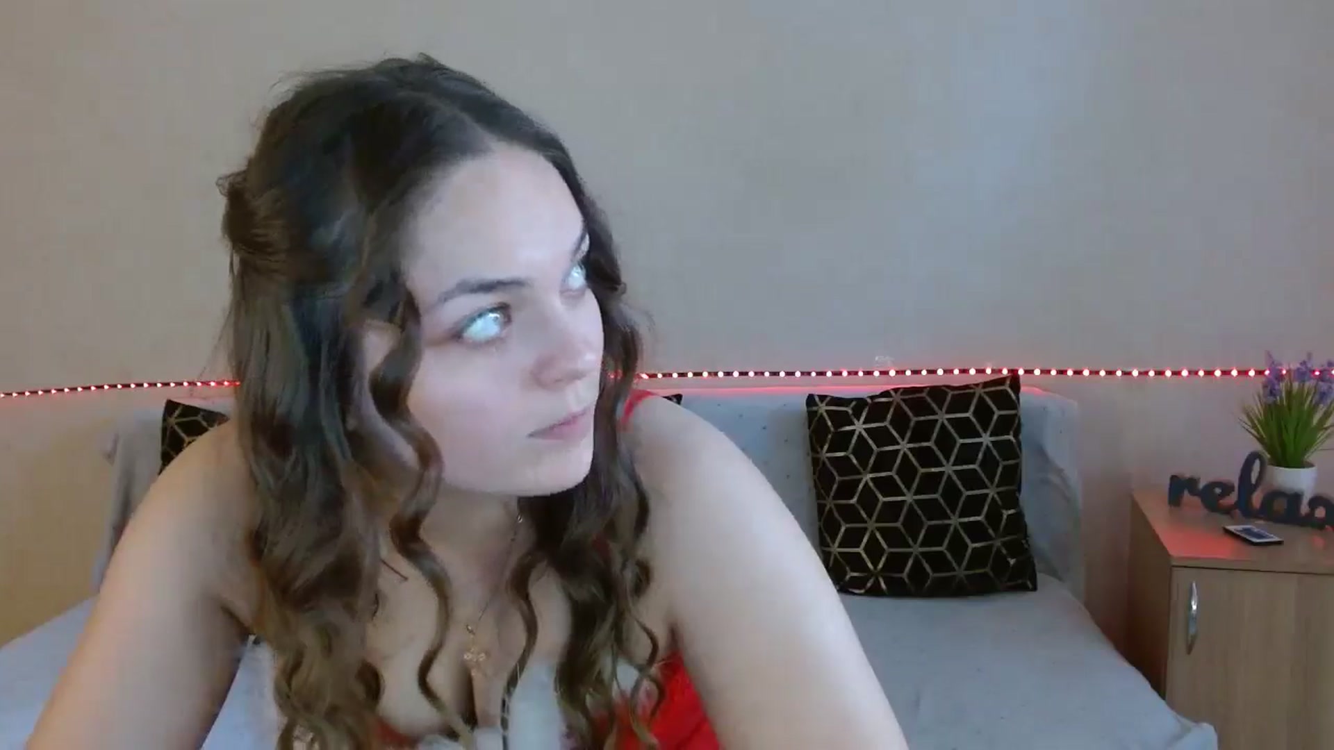 Gallery image thumbnail from Chaynea's myfreecams stream on, 12/25/2025, 09:33 image 7 of 20