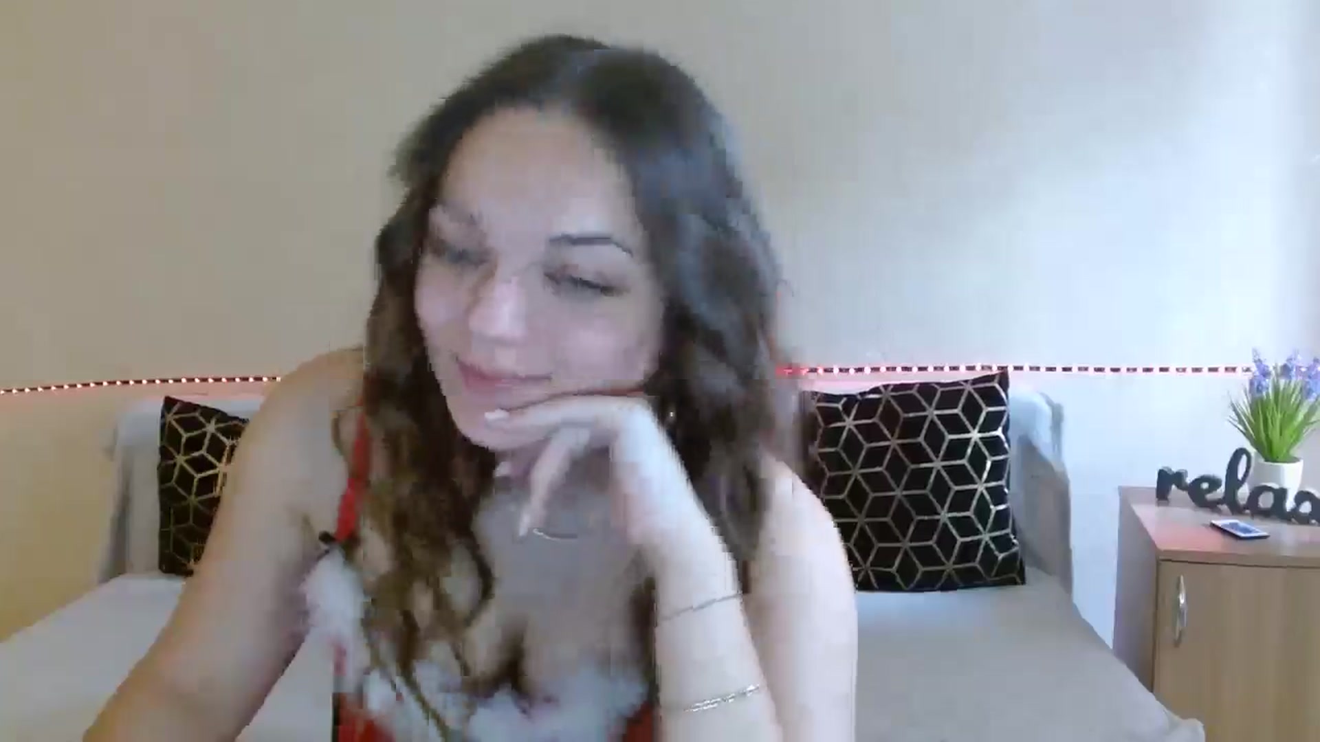 Gallery image thumbnail from Chaynea's myfreecams stream on, 12/25/2025, 10:23 image 18 of 20
