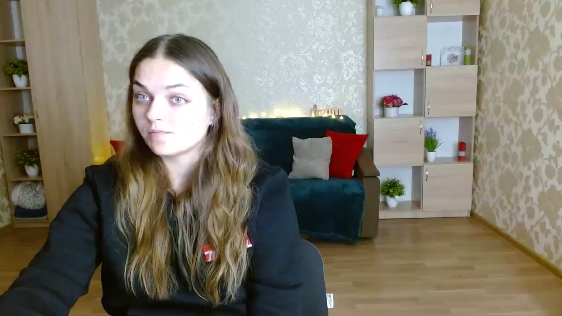 Gallery image thumbnail from Chaynea's myfreecams stream on, 12/26/2025, 10:39 image 15 of 20