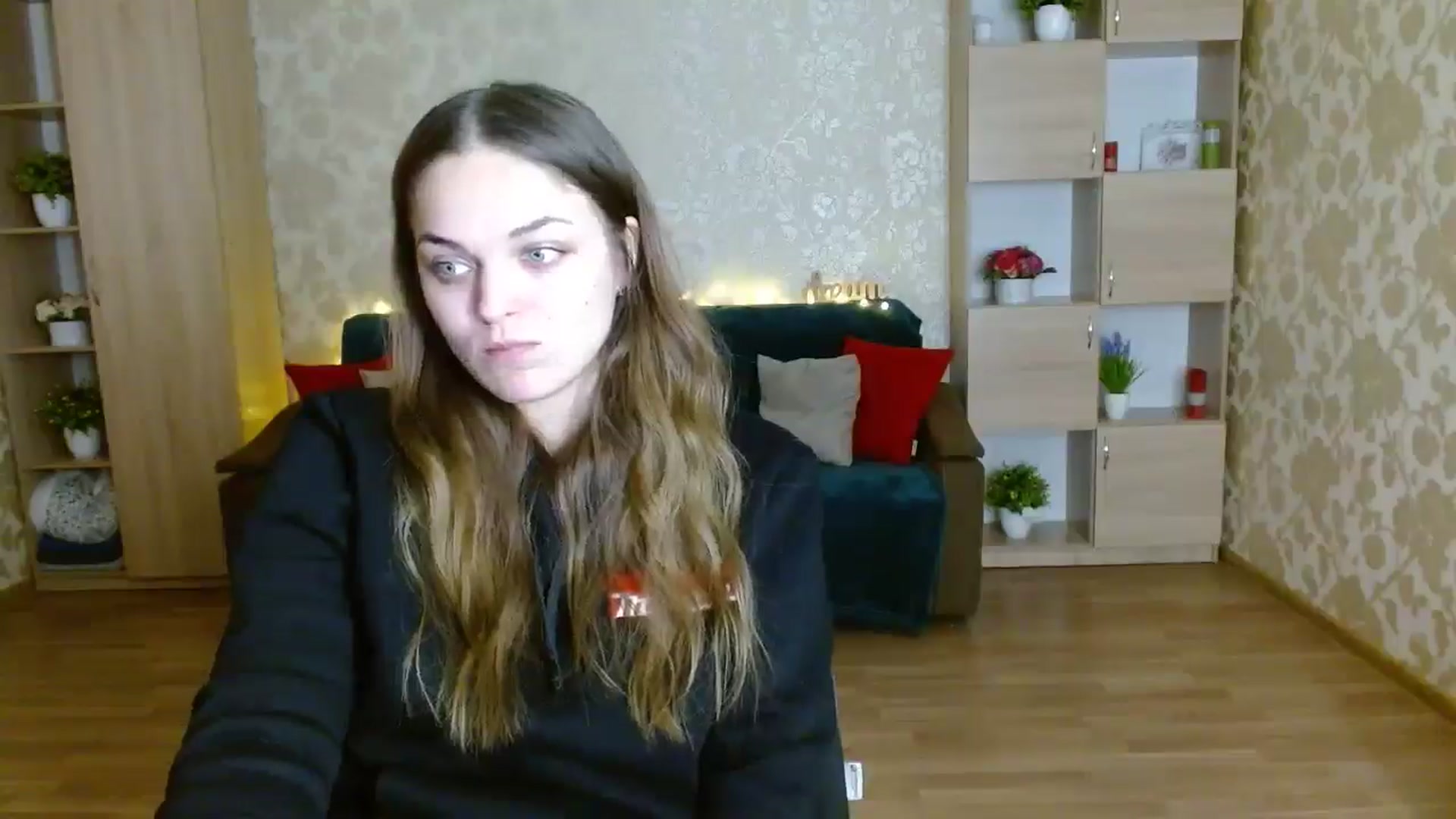 Gallery image thumbnail from Chaynea's myfreecams stream on, 12/26/2025, 10:39 image 7 of 20