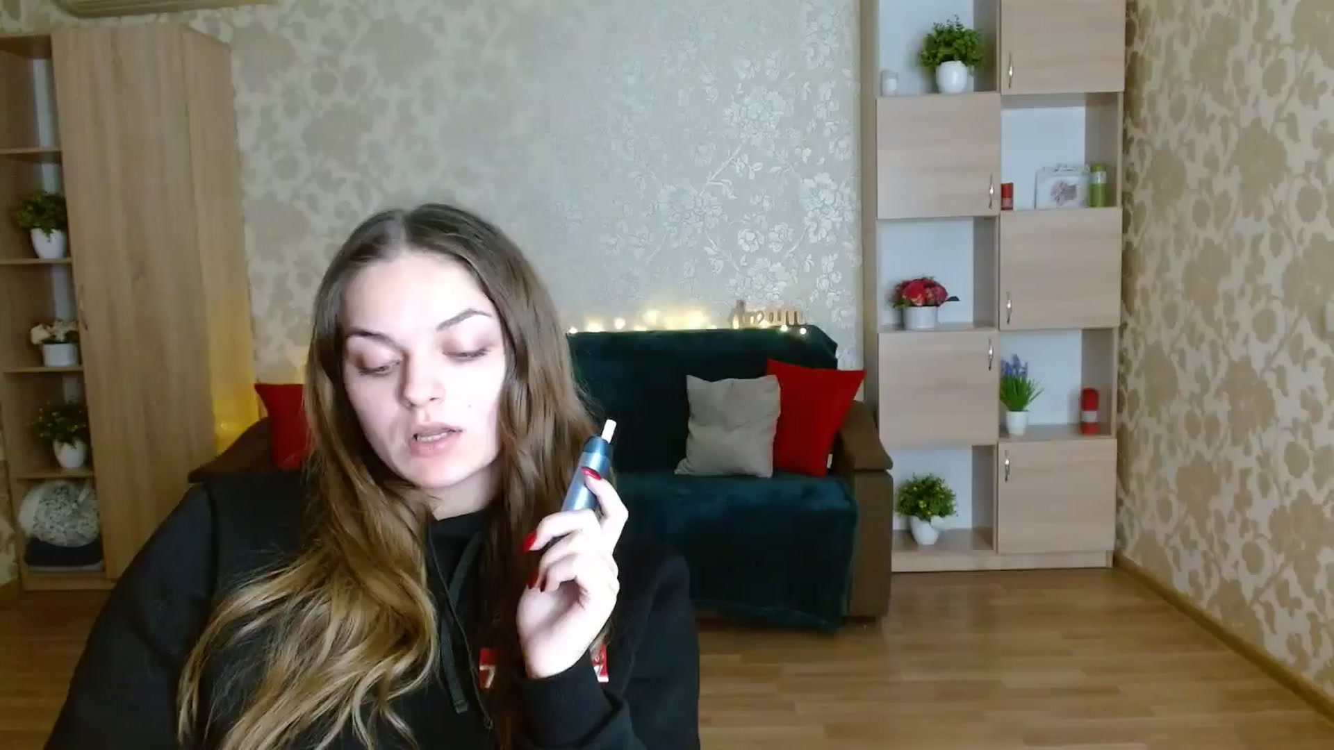 Gallery image thumbnail from Chaynea's myfreecams stream on, 12/26/2025, 14:48 image 19 of 20