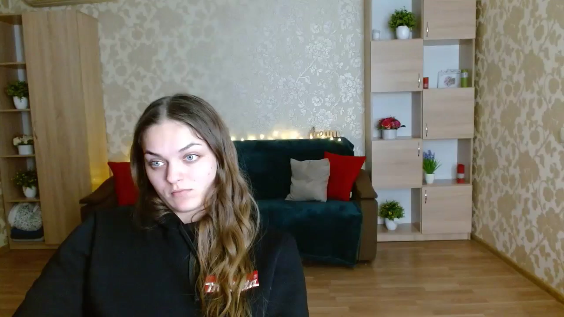 Gallery image thumbnail from Chaynea's myfreecams stream on, 12/26/2025, 14:48 image 18 of 20