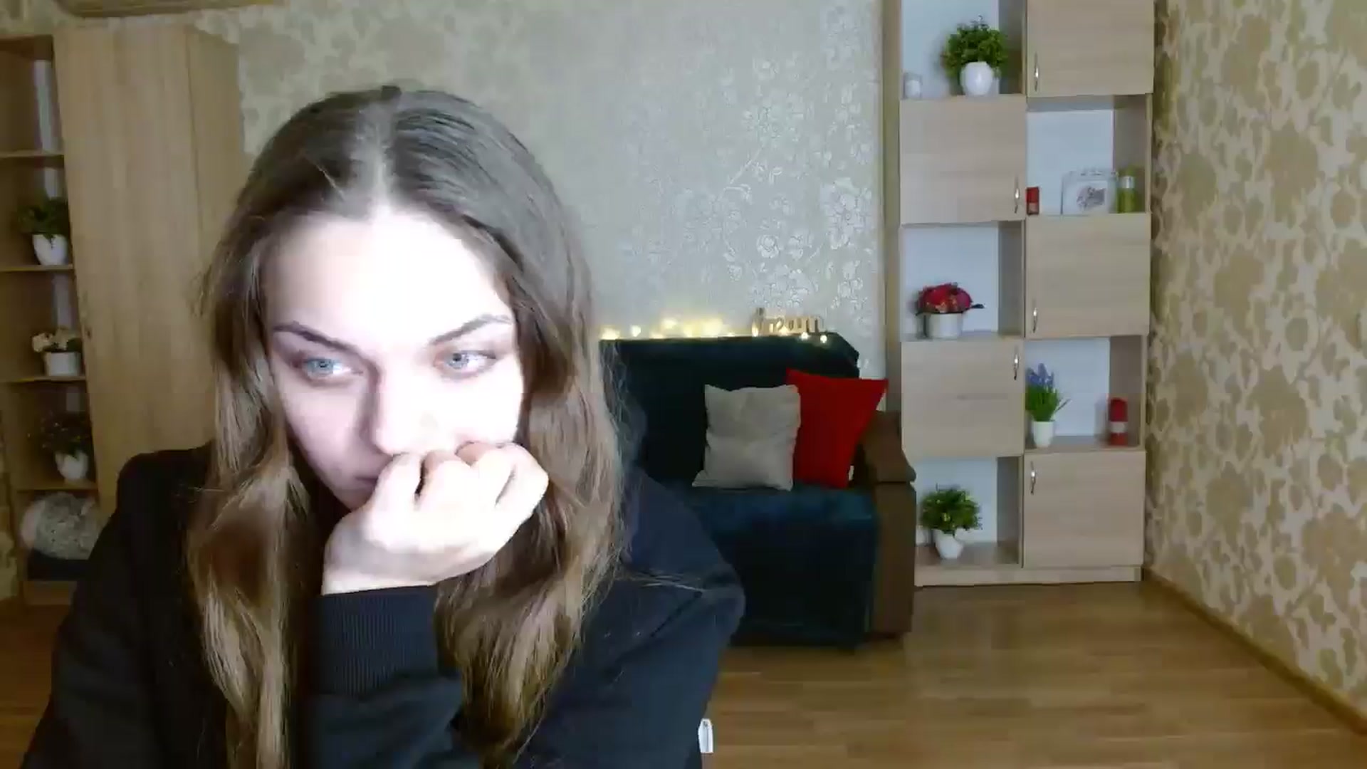 Gallery image thumbnail from Chaynea's myfreecams stream on, 12/26/2025, 14:48 image 2 of 20