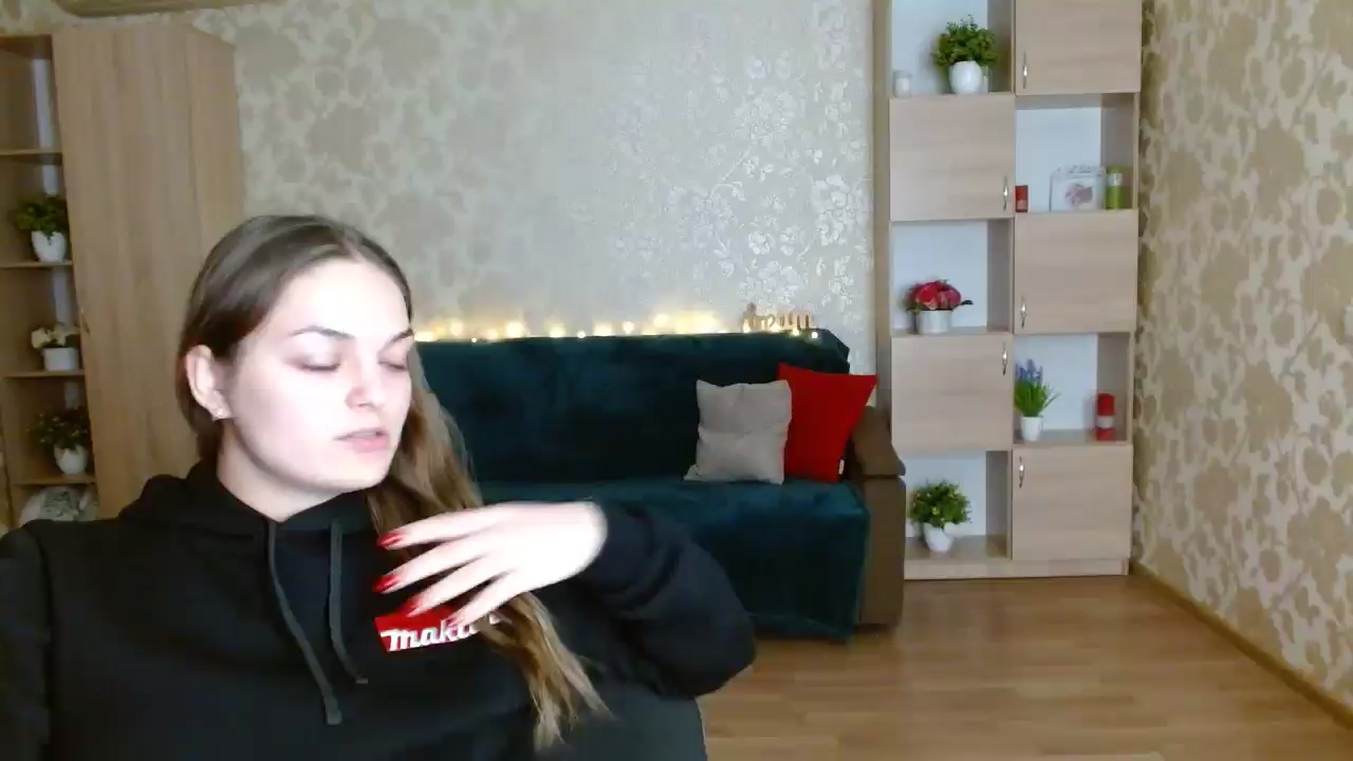 Gallery image thumbnail from Chaynea's myfreecams stream on, 12/26/2025, 16:02 image 9 of 20