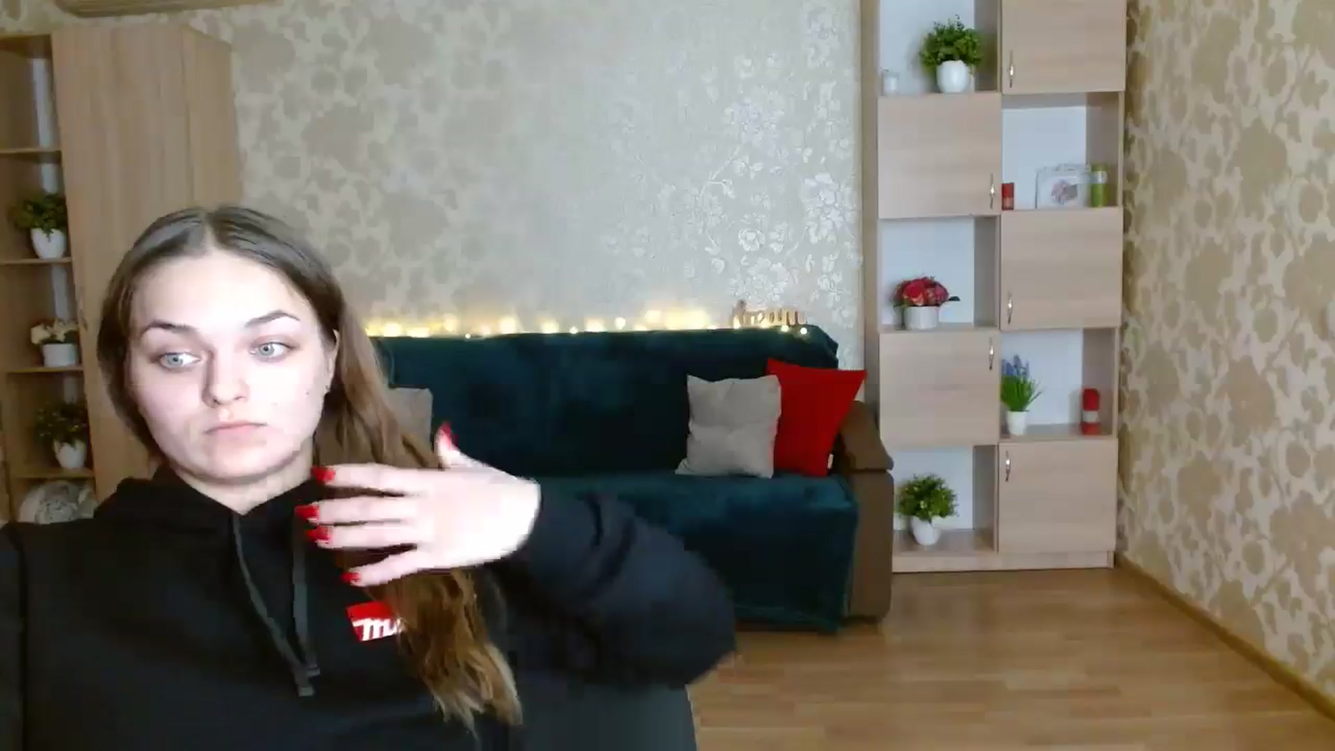 Gallery image thumbnail from Chaynea's myfreecams stream on, 12/26/2025, 16:02 image 8 of 20