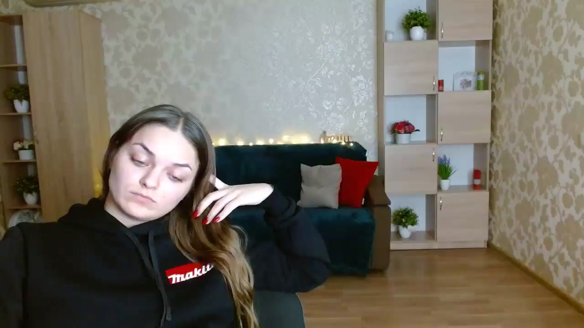 Gallery image thumbnail from Chaynea's myfreecams stream on, 12/26/2025, 16:02 image 10 of 20