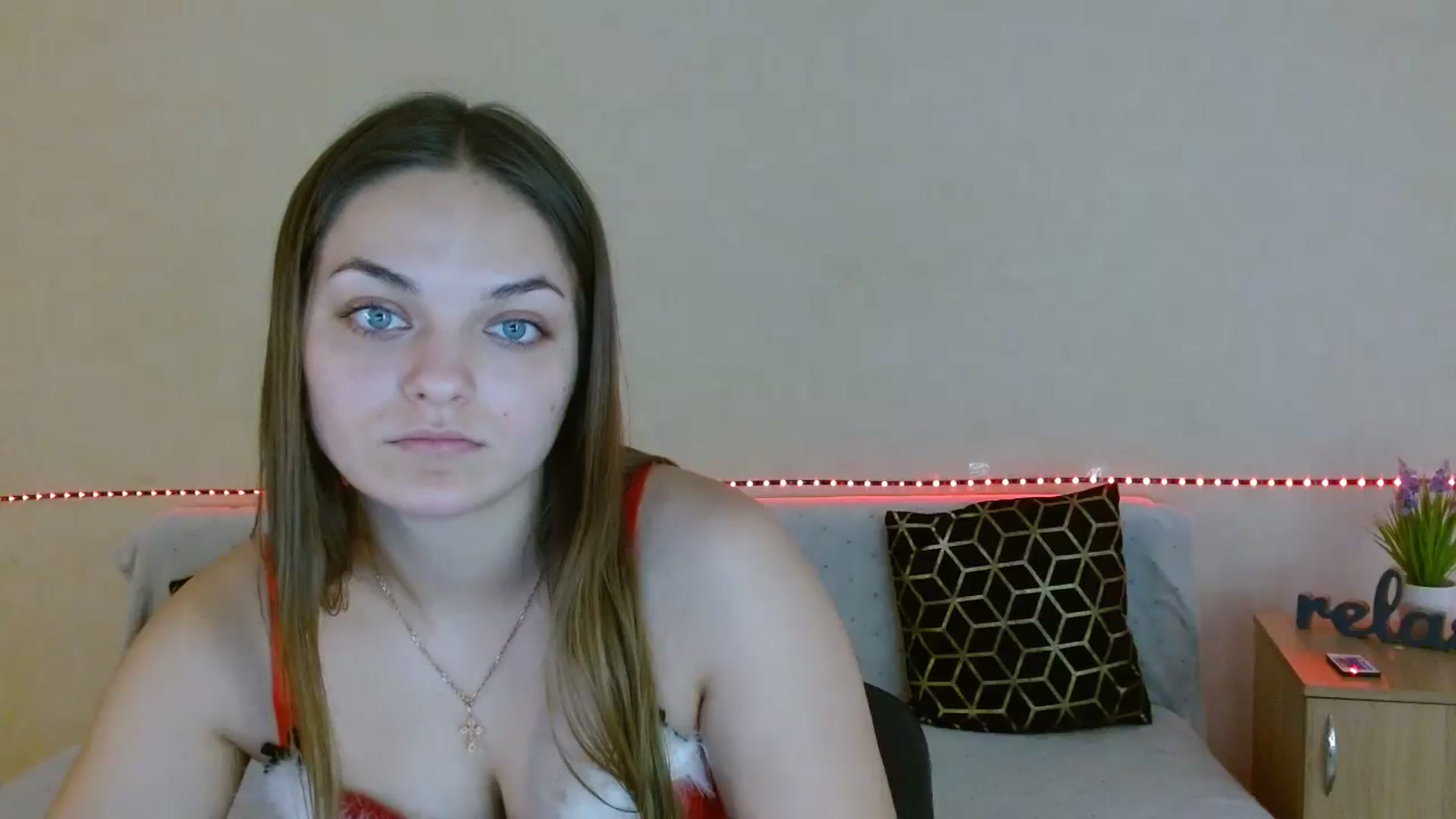 Gallery image thumbnail from Chaynea's myfreecams stream on, 12/27/2025, 11:41 image 11 of 20