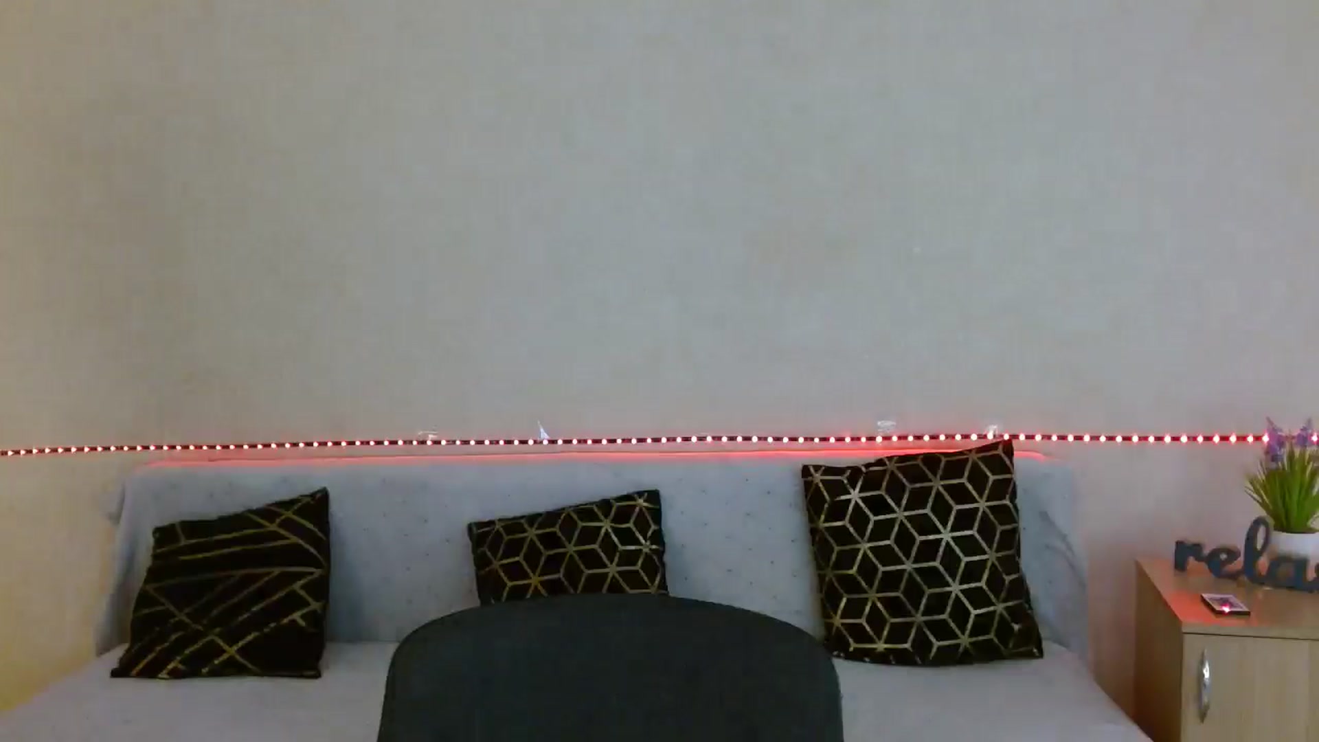 Gallery image thumbnail from Chaynea's myfreecams stream on, 12/27/2025, 11:41 image 8 of 20