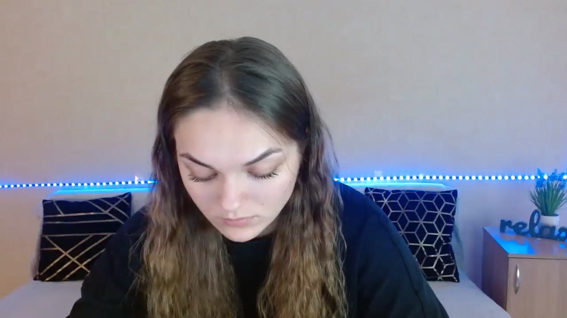 Gallery image thumbnail from Chaynea's myfreecams stream on, 12/30/2025, 11:15 image 7 of 20