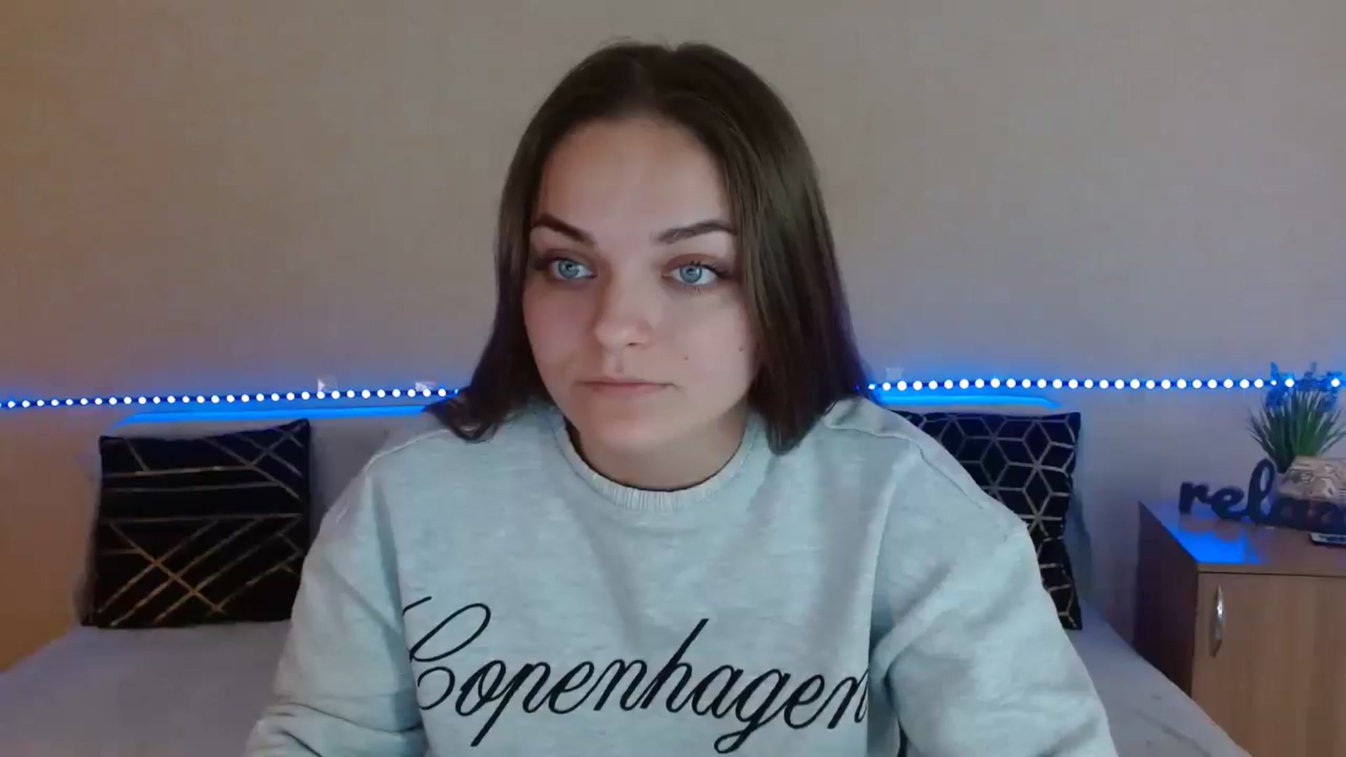 Gallery image thumbnail from Chaynea's myfreecams stream on, 12/31/2025, 10:42 image 1 of 20