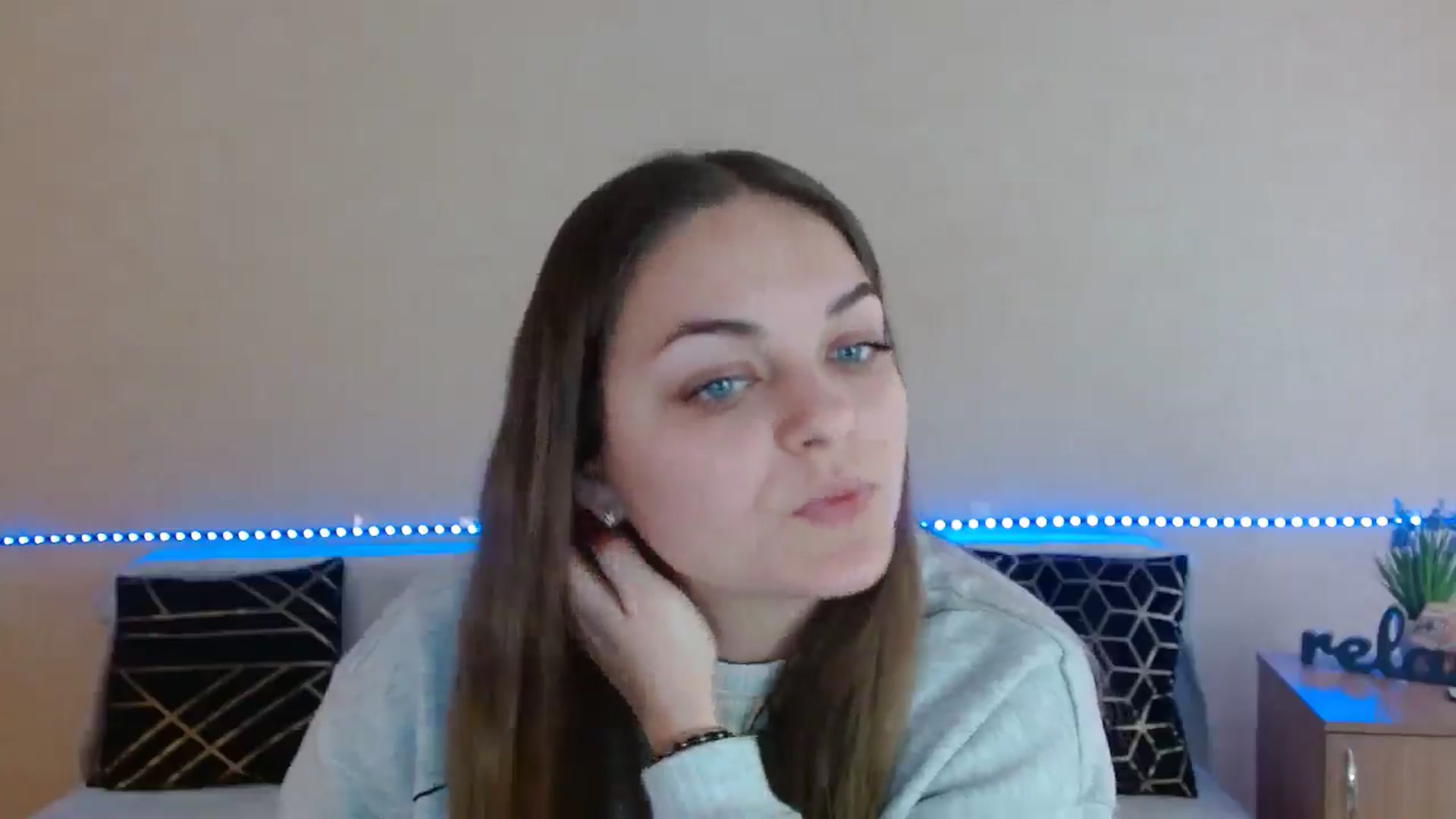 Gallery image thumbnail from Chaynea's myfreecams stream on, 12/31/2025, 11:15 image 12 of 20