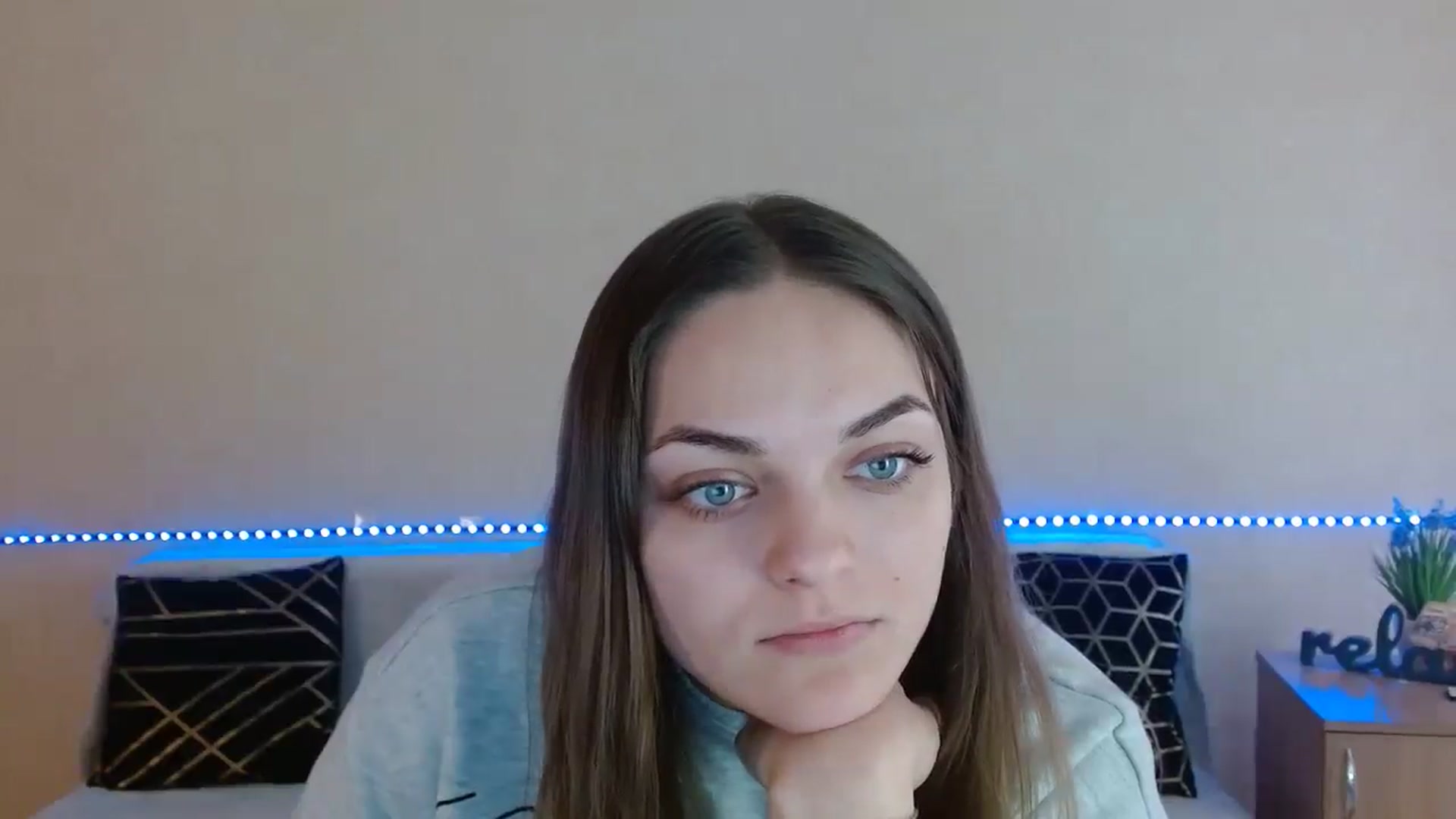 Gallery image thumbnail from Chaynea's myfreecams stream on, 12/31/2025, 11:15 image 13 of 20