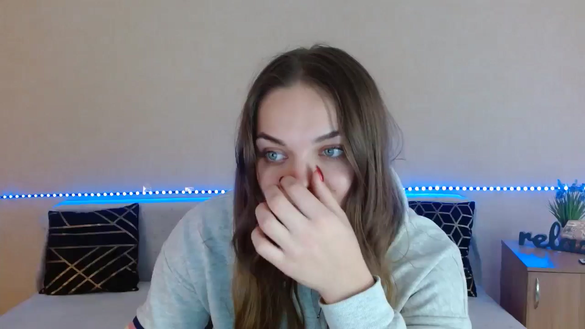 Gallery image thumbnail from Chaynea's myfreecams stream on, 01/01/2026, 10:33 image 1 of 20