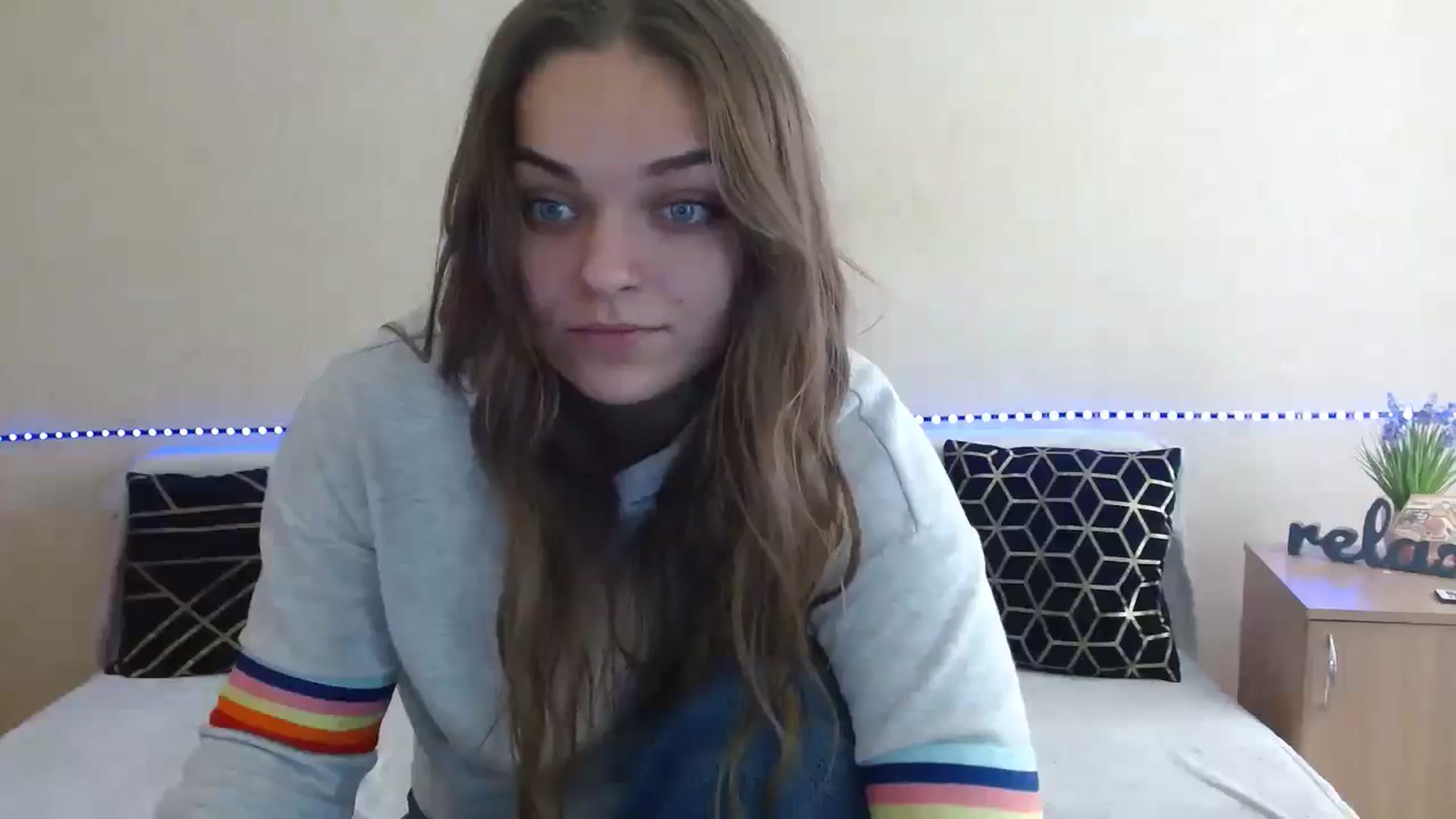 Gallery image thumbnail from Chaynea's myfreecams stream on, 01/01/2026, 12:17 image 8 of 20