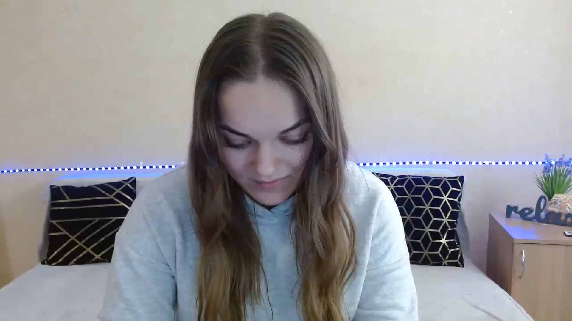 Gallery image thumbnail from Chaynea's myfreecams stream on, 01/01/2026, 12:17 image 5 of 20