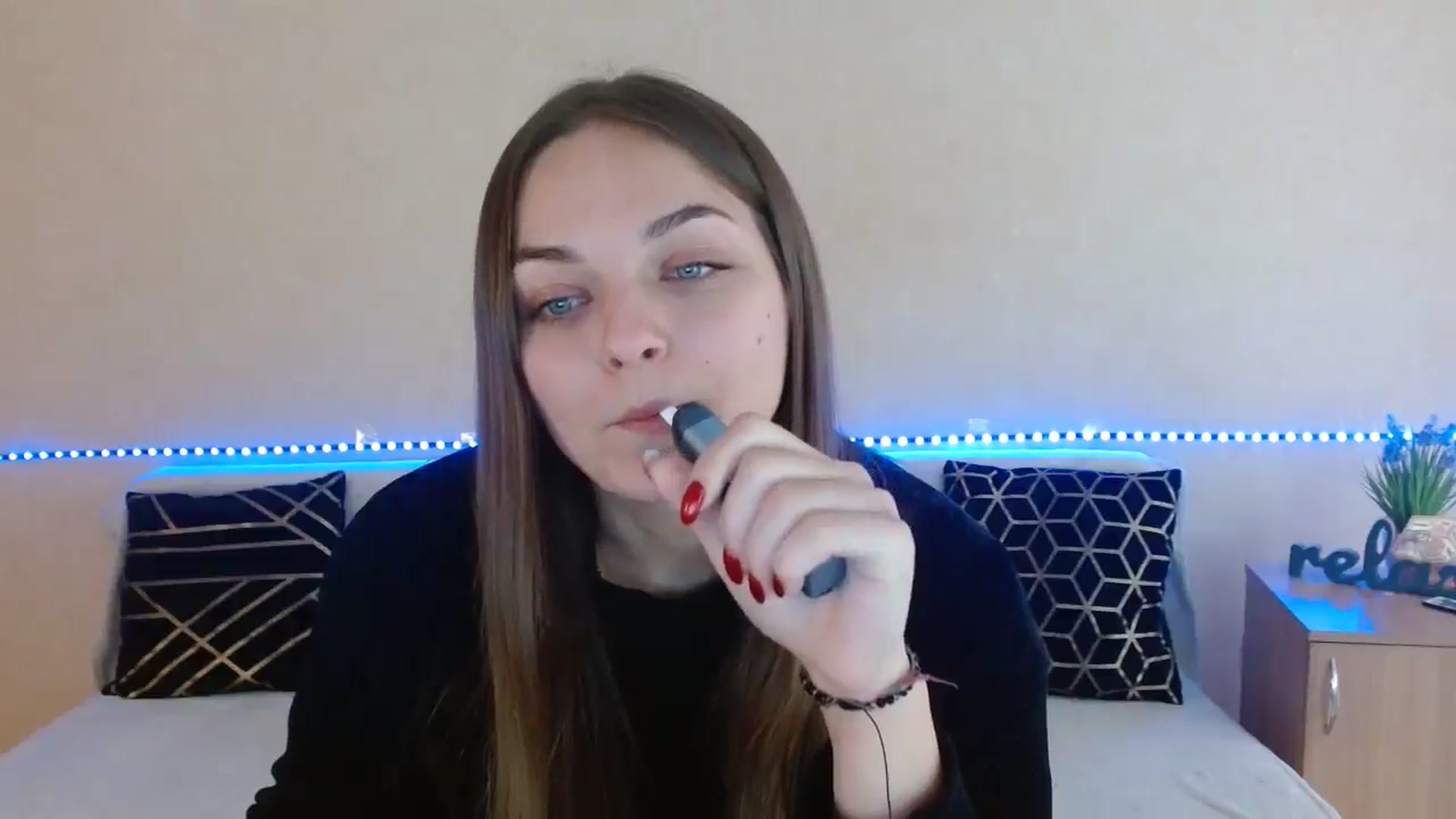 Gallery image thumbnail from Chaynea's myfreecams stream on, 01/02/2026, 11:18 image 18 of 20