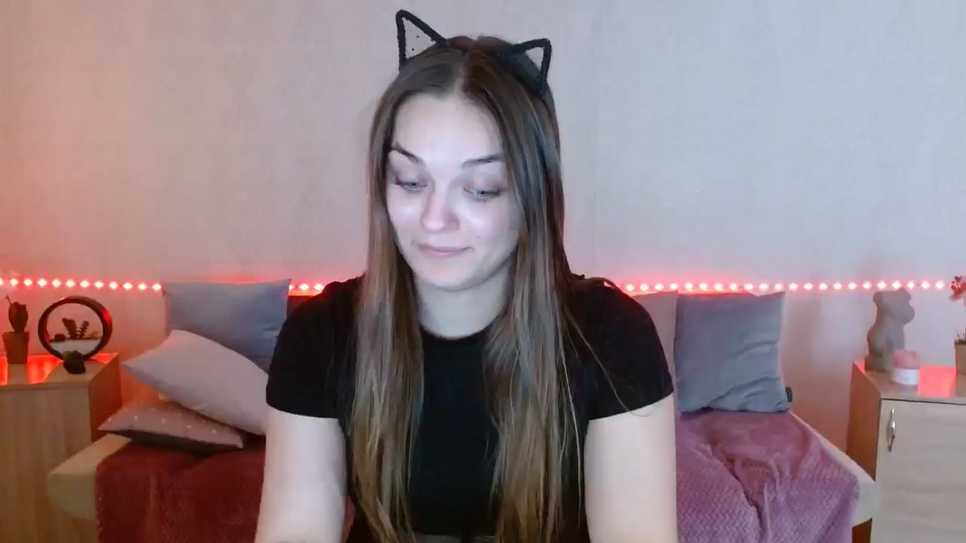 Gallery image thumbnail from Chaynea's myfreecams stream on, 03/15/2026, 12:06 image 3 of 20