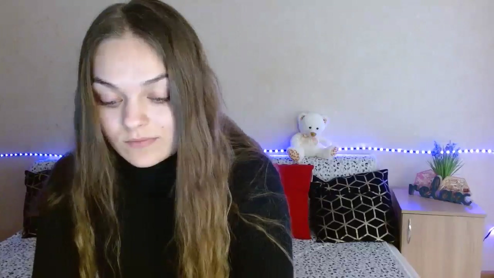 Gallery image thumbnail from Chaynea's myfreecams stream on, 03/30/2026, 10:37 image 20 of 20