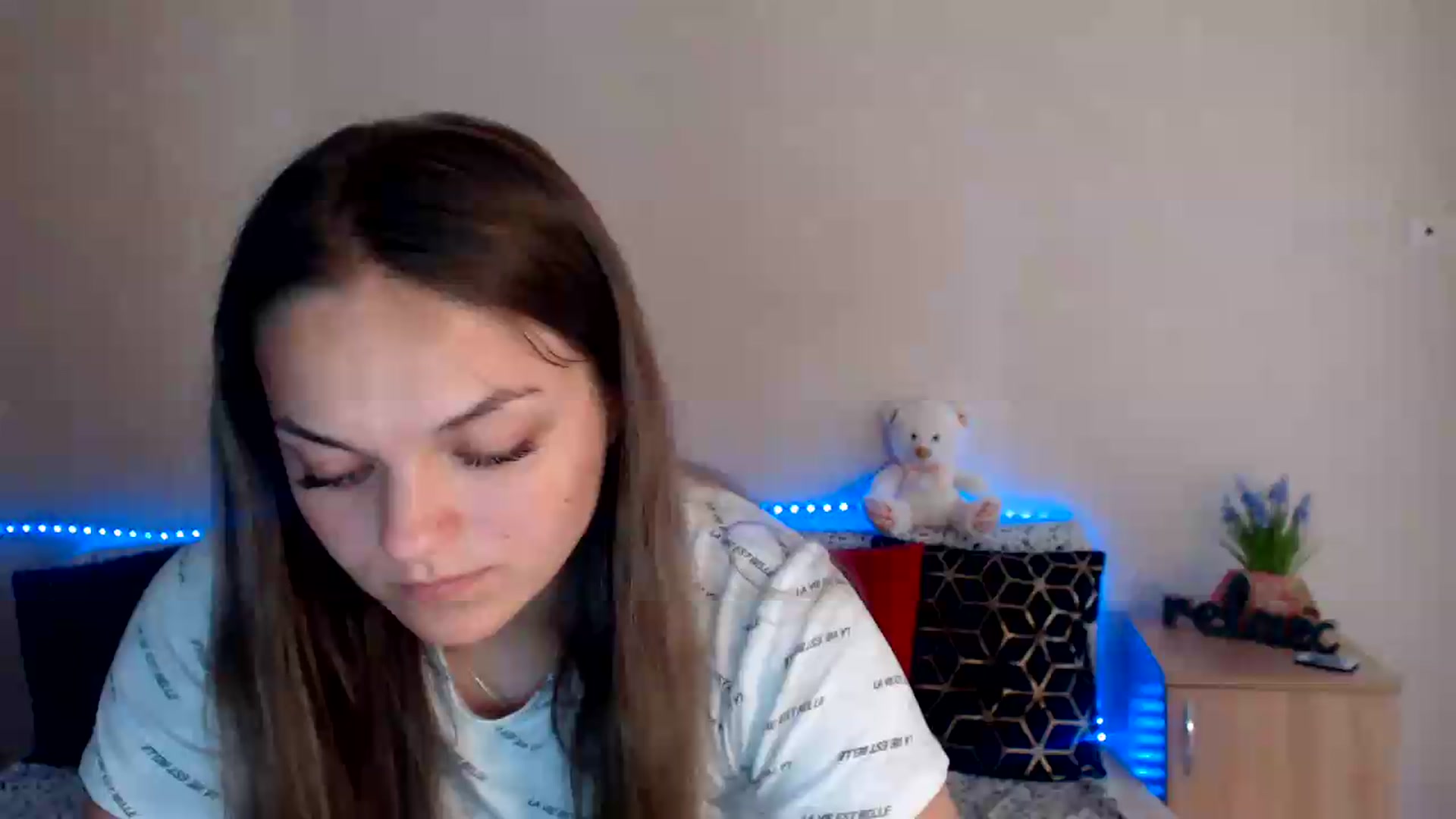Gallery image thumbnail from Chaynea's myfreecams stream on, 07/26/2026, 06:30 image 14 of 20