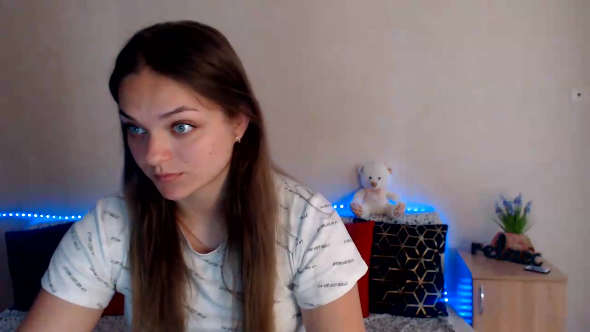 Gallery image thumbnail from Chaynea's myfreecams stream on, 07/26/2026, 06:30 image 20 of 20