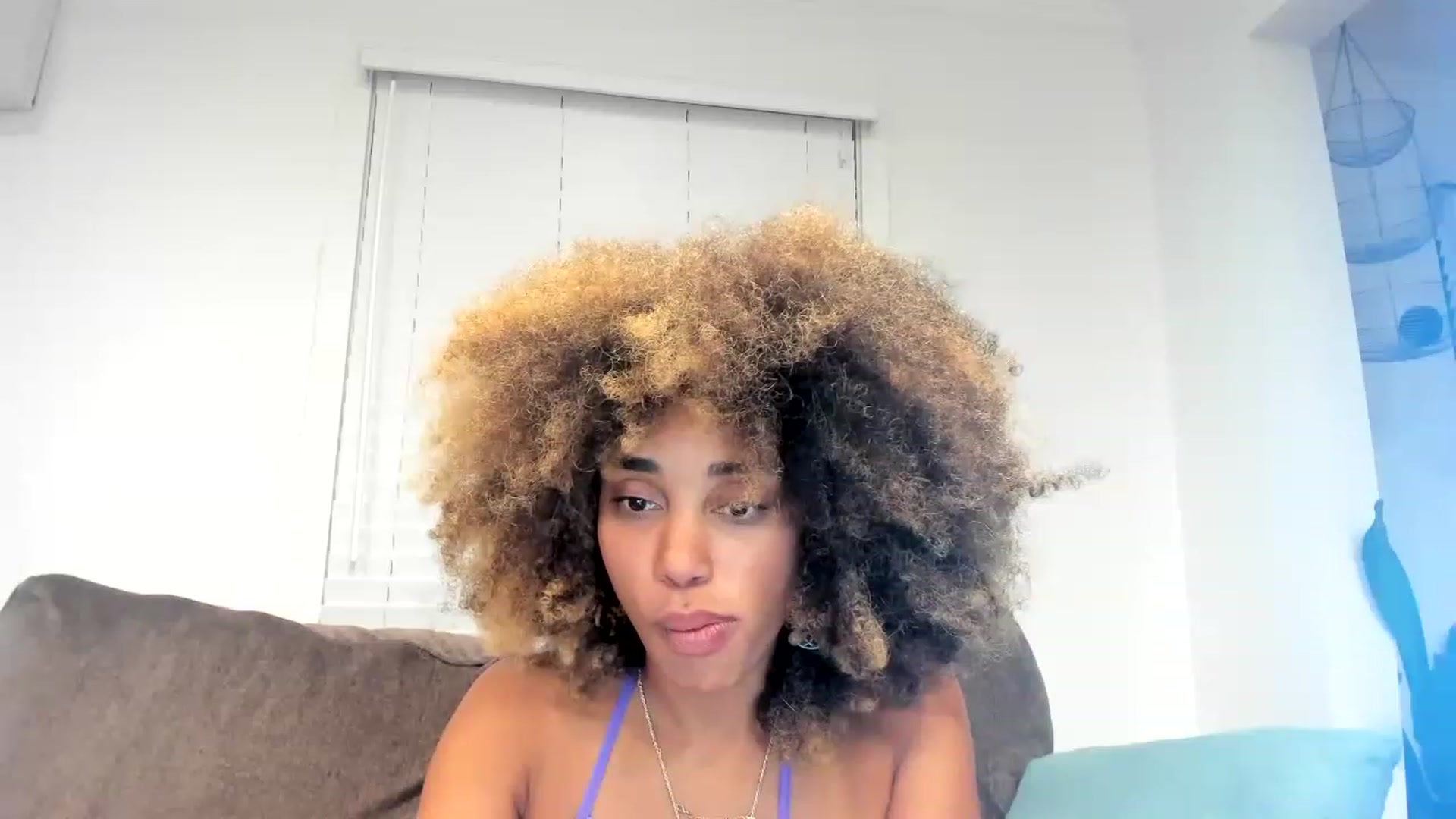 Gallery image thumbnail from Chco0l8cak3's myfreecams stream on, 05/29/2023, 06:51 image 8 of 20