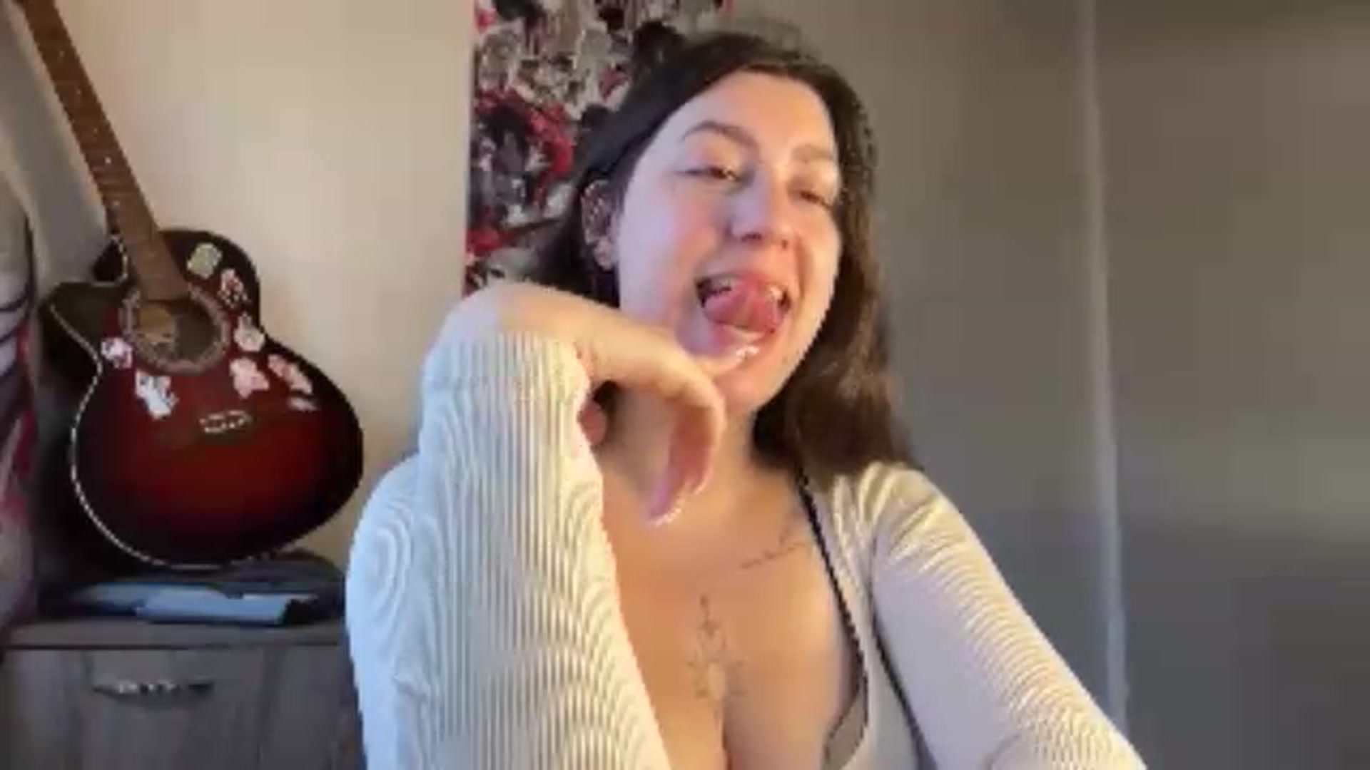 Gallery image thumbnail from CheatMeal's myfreecams stream on, 06/16/2026, 16:08 image 18 of 20
