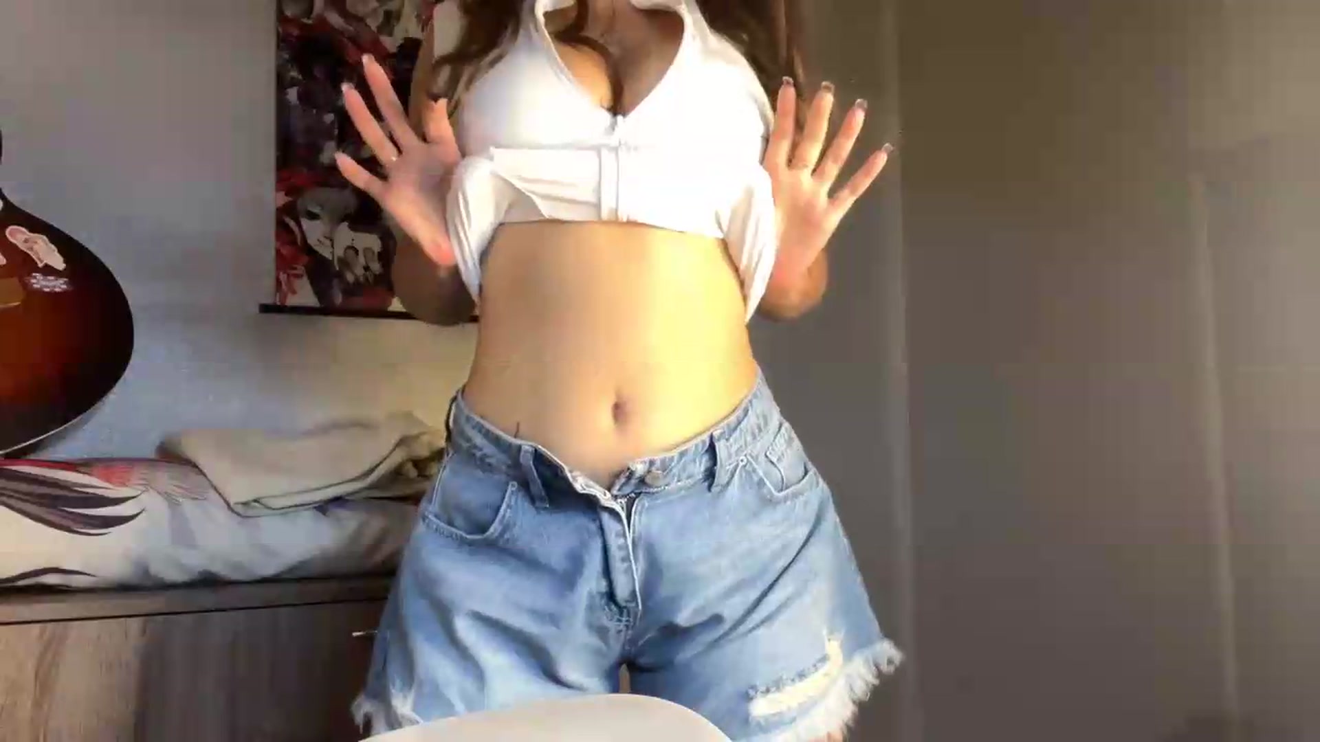 Gallery image thumbnail from CheatMeal's myfreecams stream on, 07/06/2026, 18:25 image 5 of 20