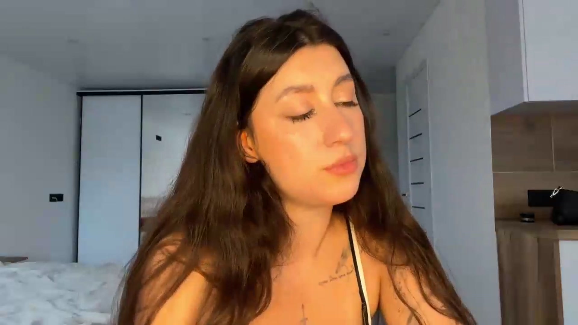 Gallery image thumbnail from CheatMeal's myfreecams stream on, 07/07/2026, 16:48 image 18 of 20