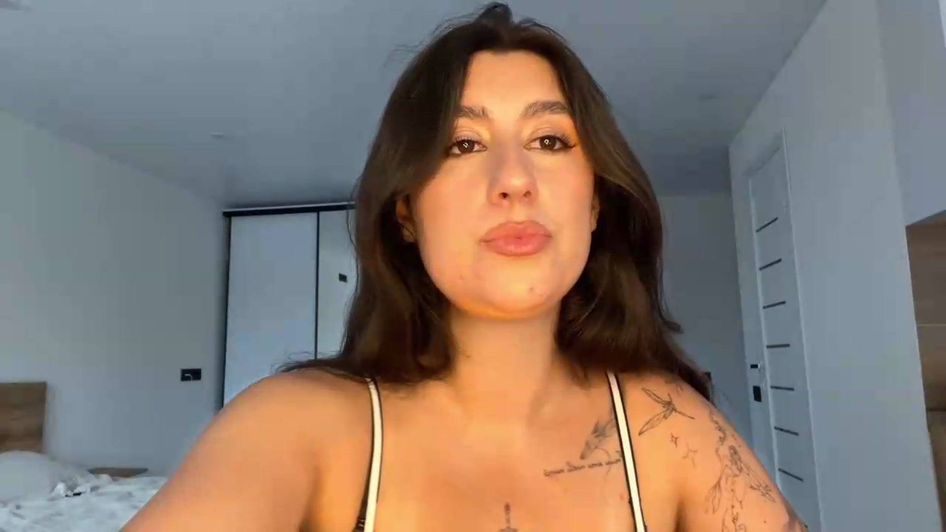 Gallery image thumbnail from CheatMeal's myfreecams stream on, 07/07/2026, 16:48 image 2 of 20